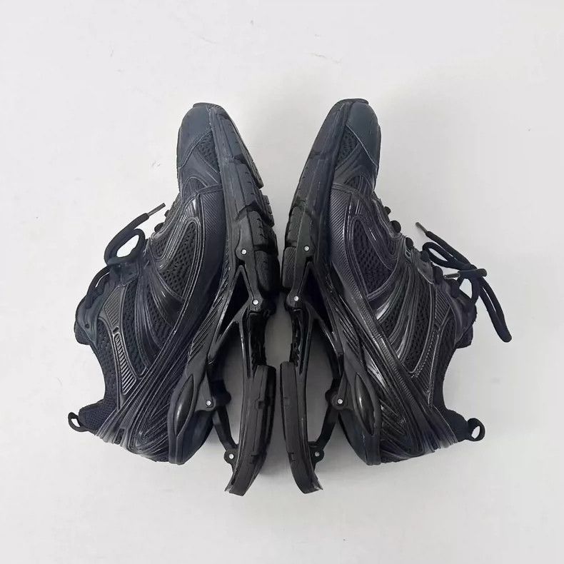 Balenciaga Balenciaga Black Spring Sneakers Size 40-2505 Size US 10 / EU 43 - 5 Thumbnail