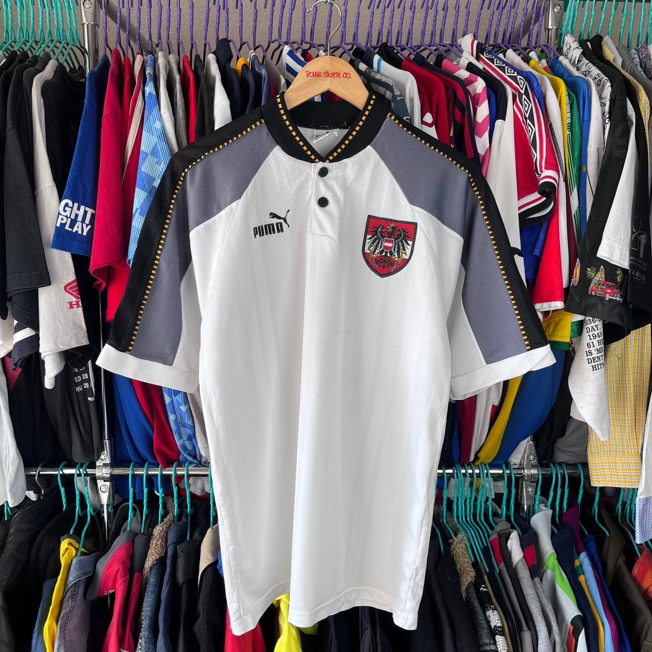 Puma Vintage Austria 1997/1998 Football Soccer Jersey Size US S / EU 44-46 / 1 - 2 Thumbnail