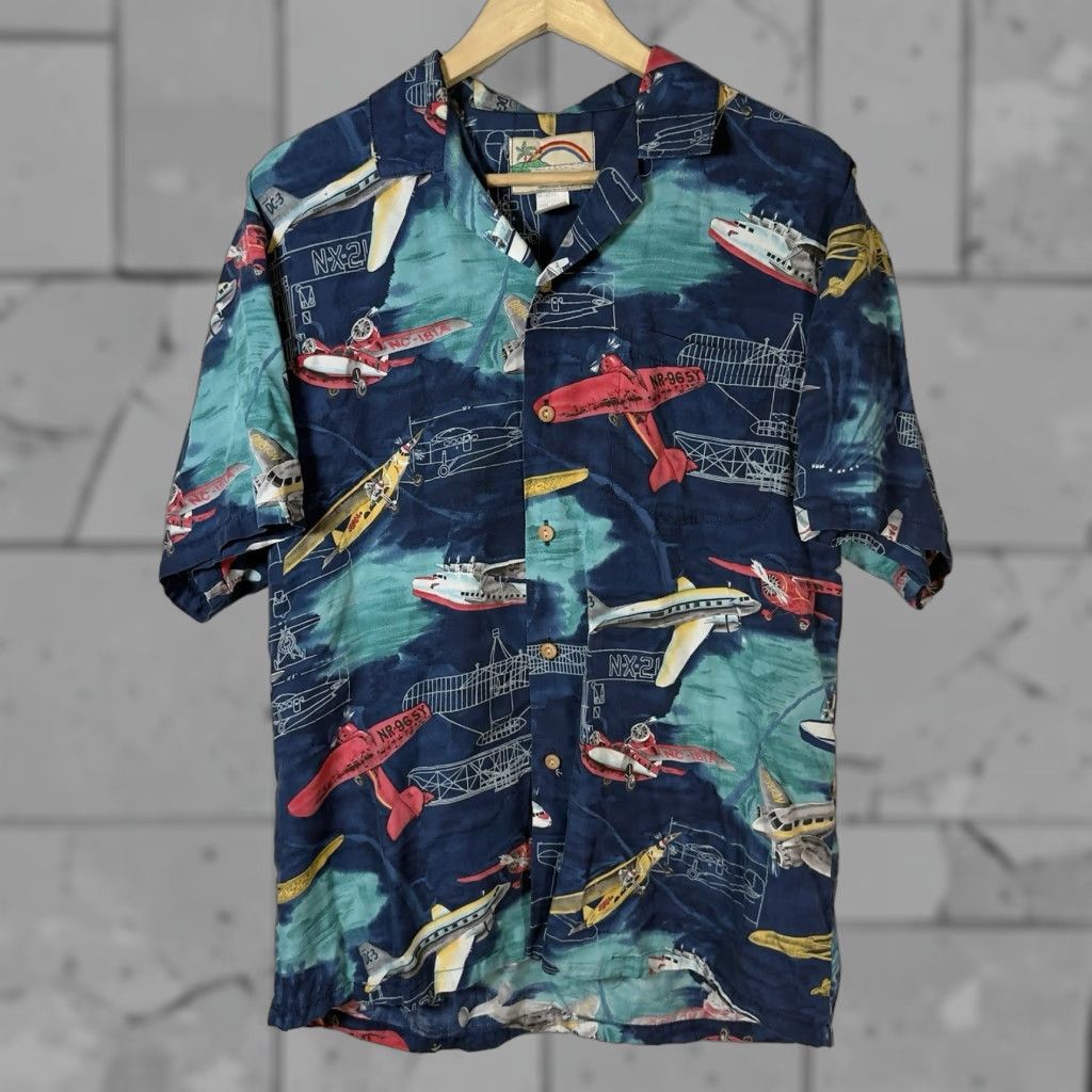 Paradise Found VTG Paradise Found Plane Print Hawaiian Shirt Mens Size M 100% Rayon Multicolor Short Sleeve Button-Up Hawaii Theme Size US M / EU 48-50 / 2 - 1 Thumbnail