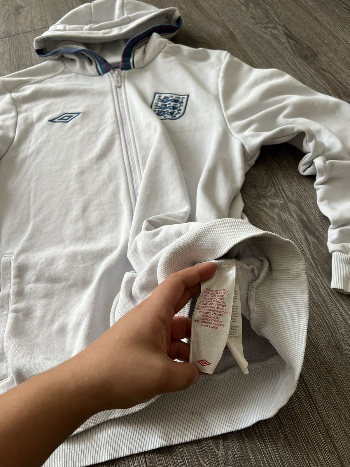 Umbro × Vintage Vintage Umbro England Football Hoodie Soccer Jersey Size US XL / EU 56 / 4 - 8 Thumbnail