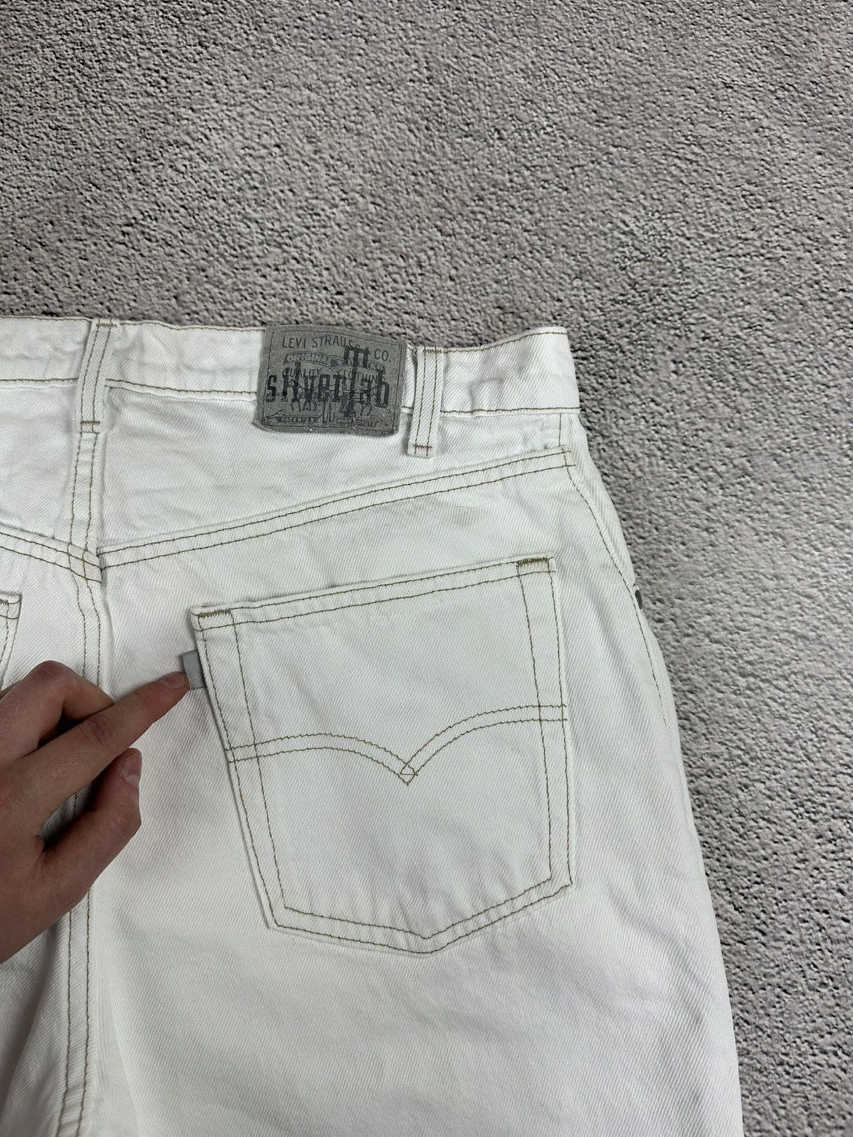Jean × Levi's × Vintage Vintage Levi’s Silver Tab Lean Baggy Short 90s USA Y2K Size US 33 - 9 Thumbnail