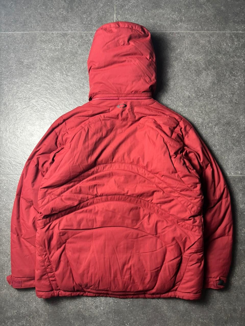 Oakley 2000s Oakley Hydrofuel Anatomical Puffer Jacket Size US XL / EU 56 / 4 - 13 Thumbnail