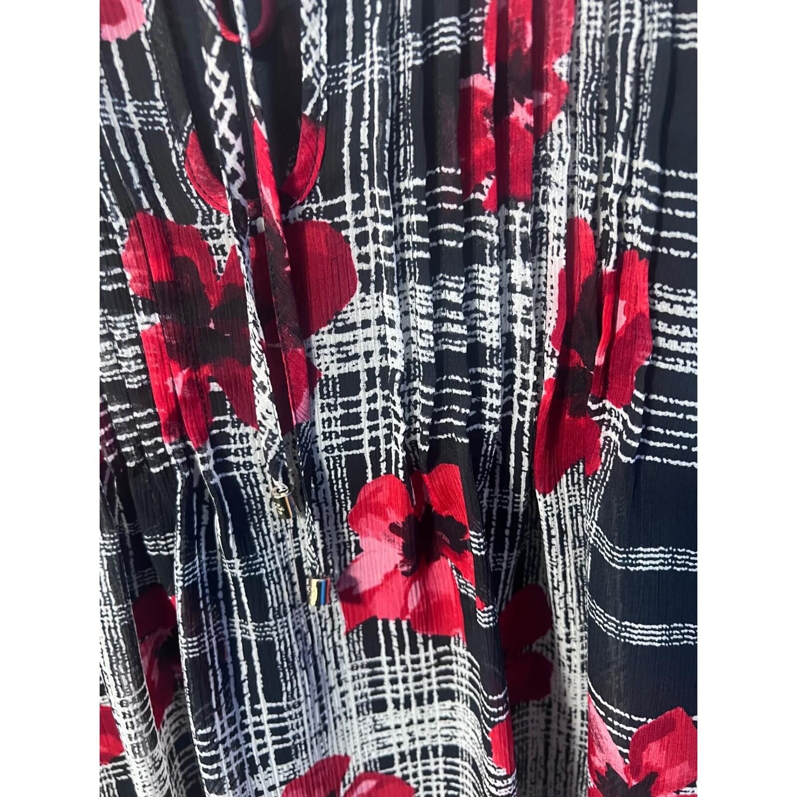 Tommy Hilfiger Tommy Hilfiger Blouse Womens M Red Black Floral Plaid Exc Size M / US 6-8 / IT 42-44 - 4 Thumbnail