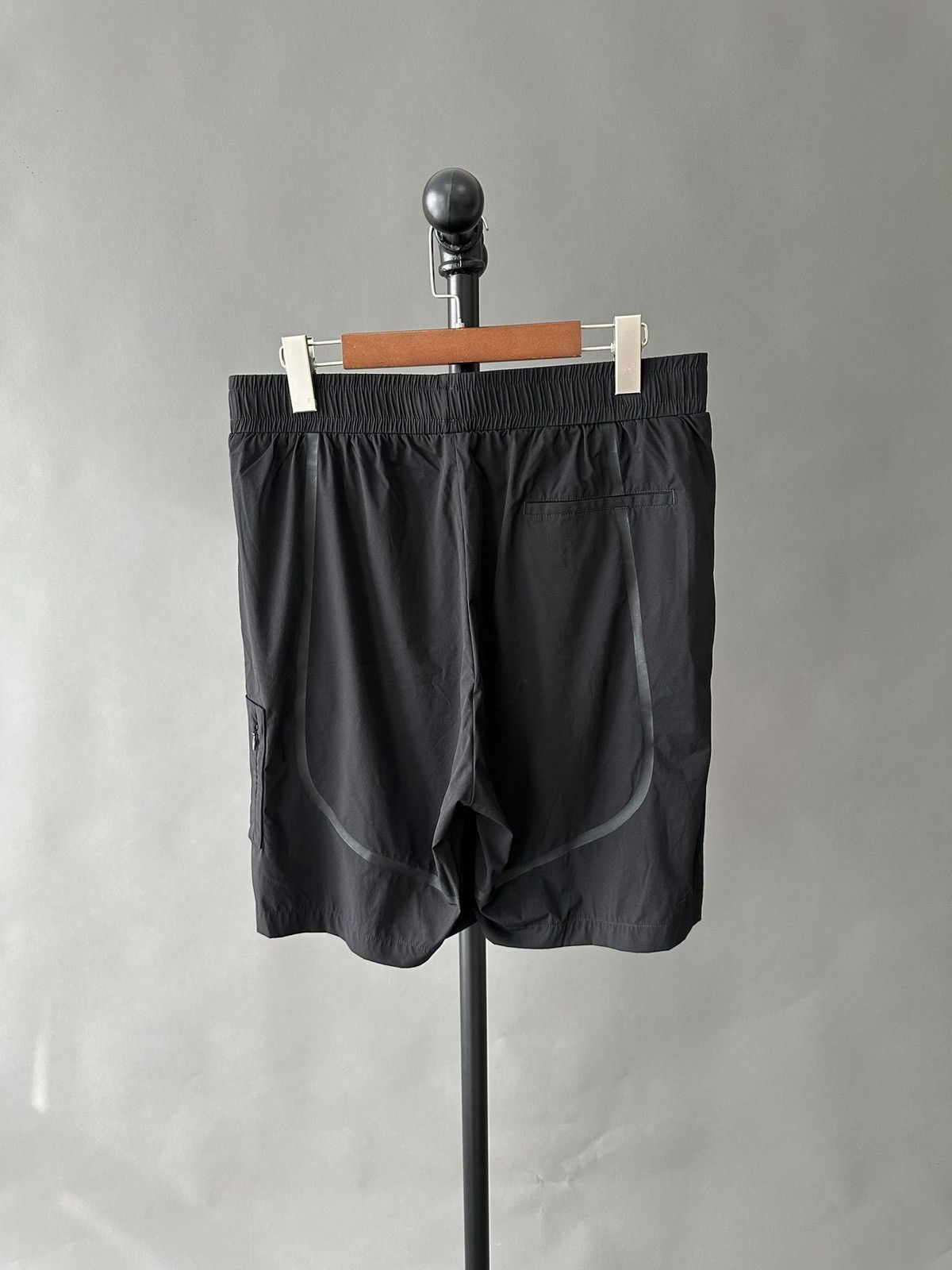 A-COLD-WALL* Welded Shorts Size US 31 - 2 Thumbnail