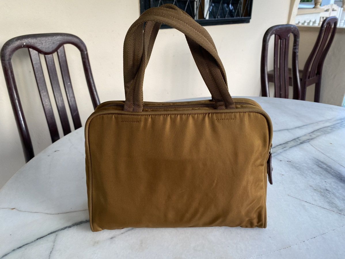 Prada Prada Nylon Khaki Tessuto Size ONE SIZE - 2 Thumbnail
