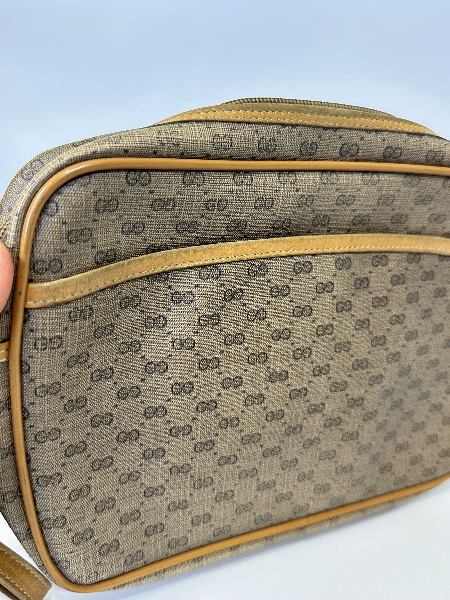 Gucci Gucci Clutch Bag Pouch Vintage GG Monogram Beige Size ONE SIZE - 4 Thumbnail
