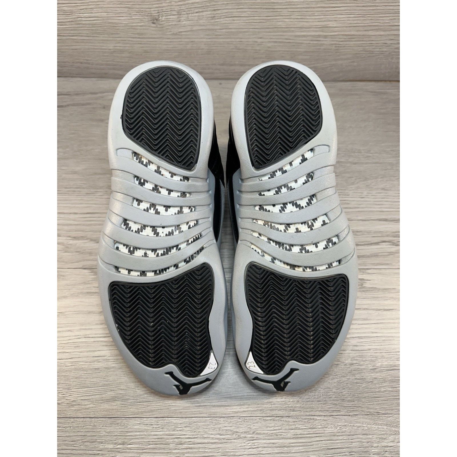 Jordan Brand Air Jordan 12 Retro Barons - Size 10 Size US 10 / EU 43 - 6 Thumbnail