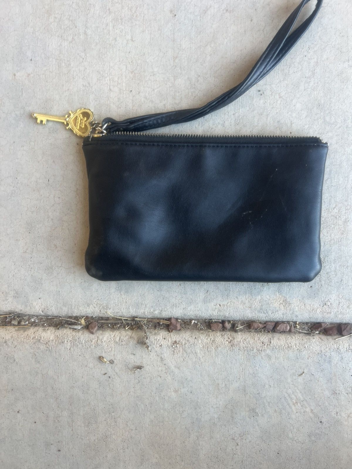 Juicy Couture Vintage Juicy Couture Clutch/Handbag Size ONE SIZE - 3 Thumbnail