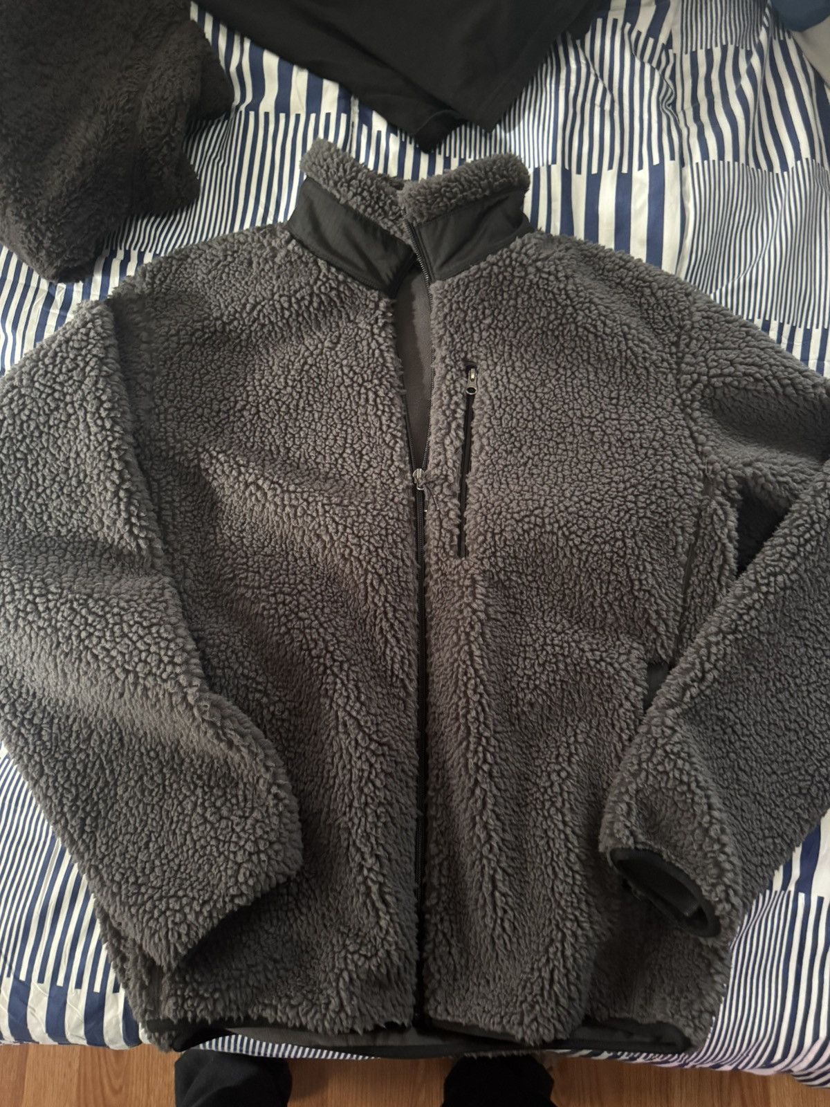 Japanese Brand × Uniqlo Uniqlo fleece sweater Size US S / EU 44-46 / 1 - 1 Thumbnail