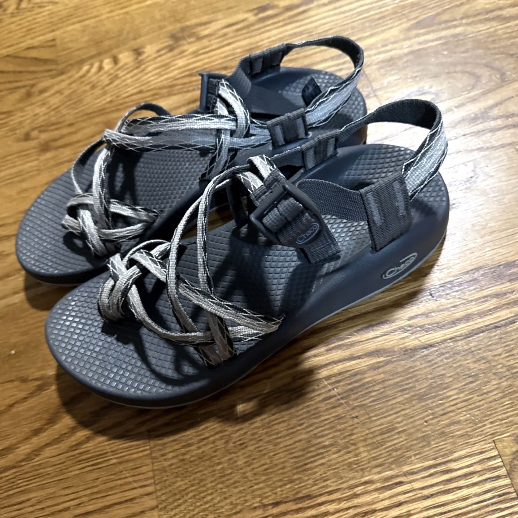 Chaco Chaco ZX/2 Z/X2 Classic Apex Gray Comfort Sandals Women Size 9 Gray Strappy Sandal Hiking Gorpcore Size US 9 / IT 39 - 4 Thumbnail