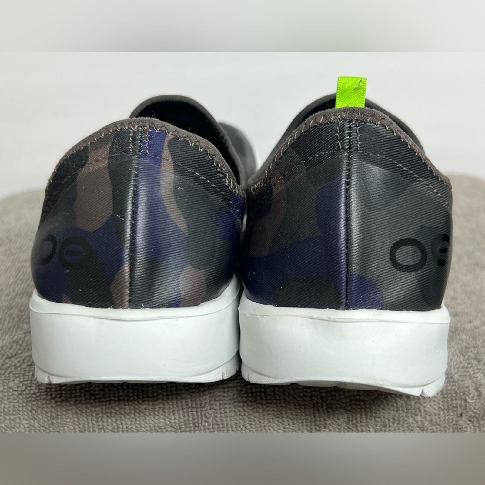 Other Oofos Oomg Eezee Low Loafers Shoes Purple Brown Camo Size US 10 / IT 40 - 7 Thumbnail