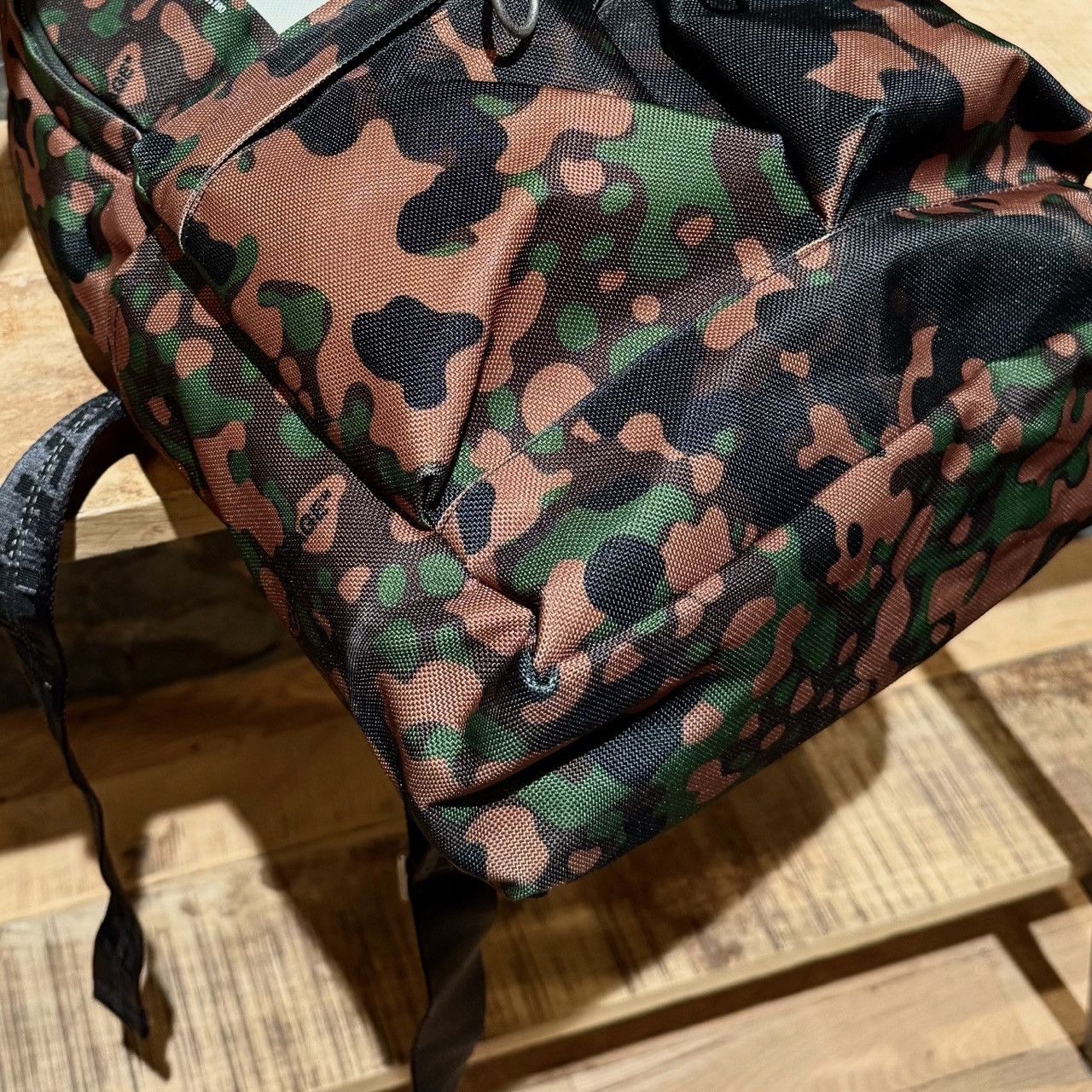 Off-White Off-white Green Camouflage Arrow Print Backpack Size ONE SIZE - 11 Thumbnail