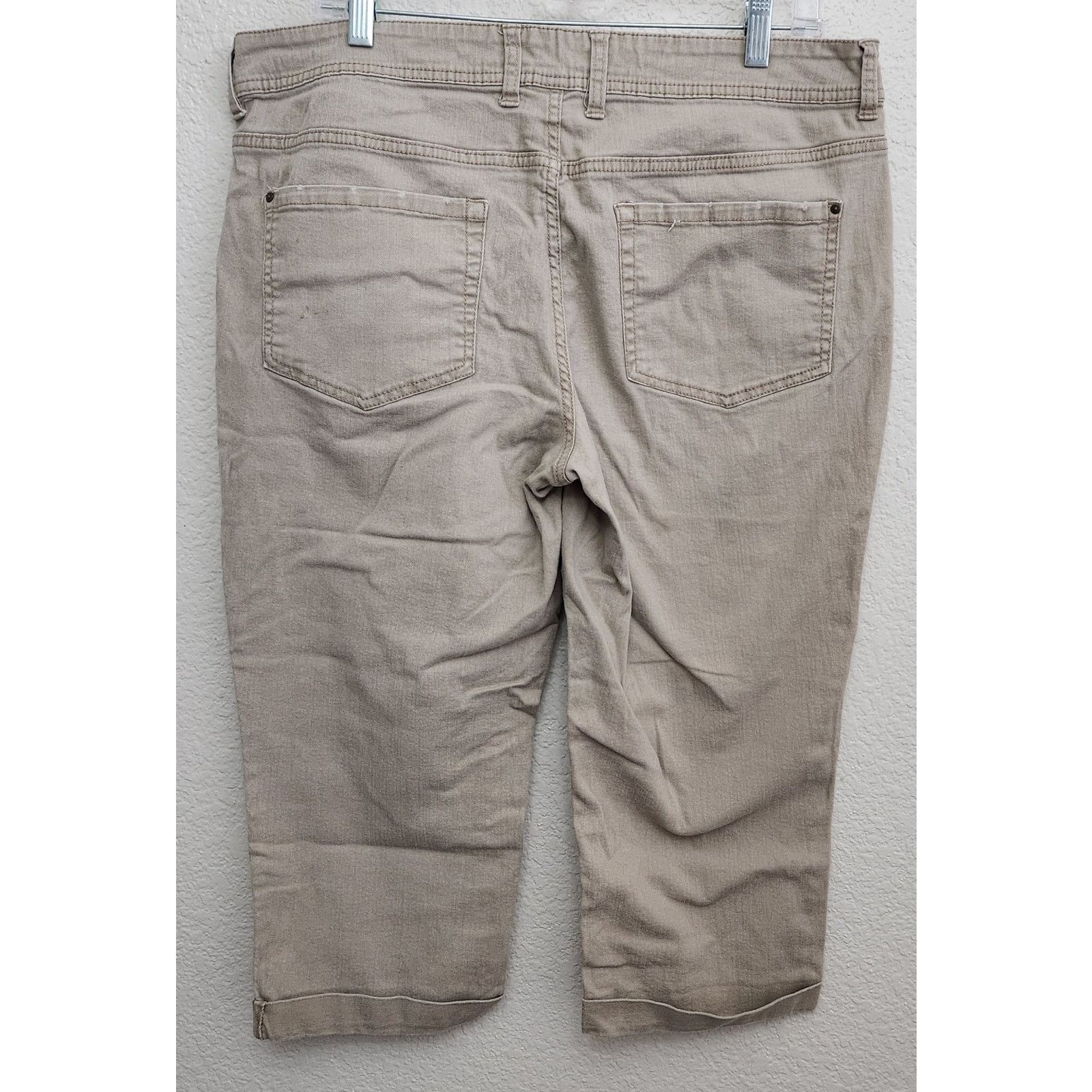 Faded Glory Faded Glory Tan Beige Capri 5 Pocket Jeans 16 Lightweight Size 36" / US 14 / IT 50 - 3 Thumbnail