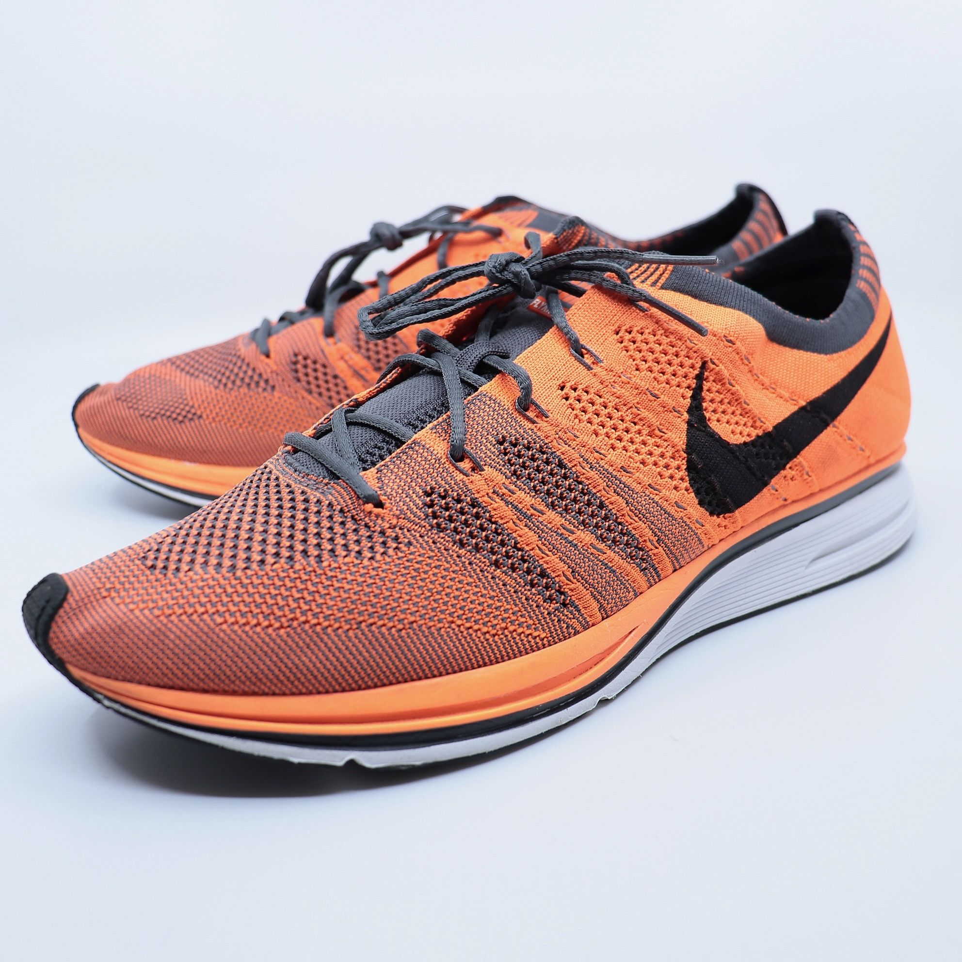 Nike Nike Flyknit Trainer+ Total Orange (532984-880) Size 11.5 Size US 11.5 / EU 44-45 - 4 Thumbnail