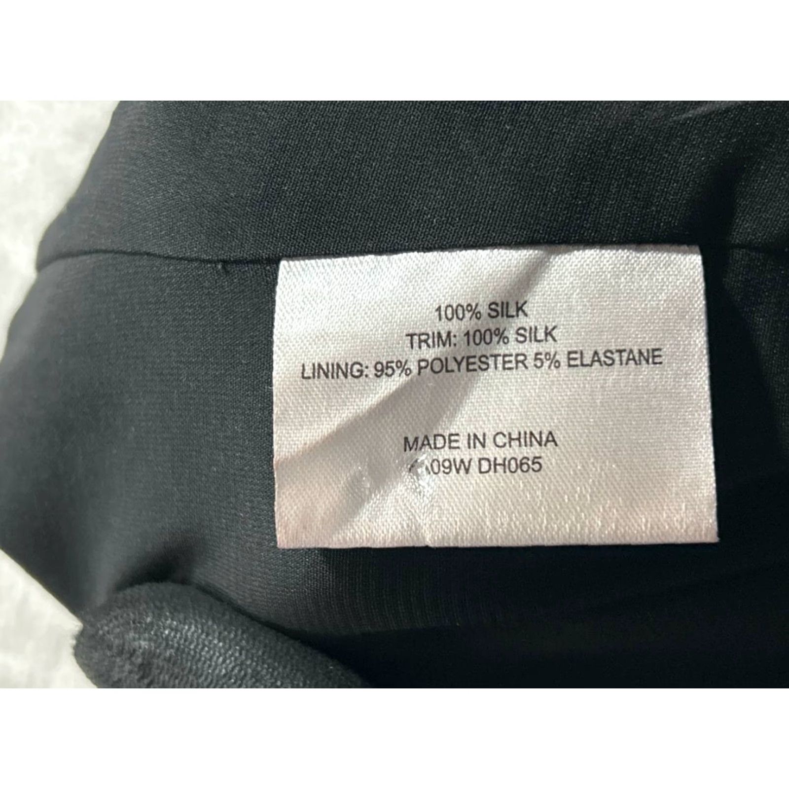 Karen Millen Karen Millen Dress 6 Black Silk Pleated Keyhole Back Cocktail Fit & Flare Knee-Length Sleeveless Round Neck Classic Modern Womens Size M / US 6-8 / IT 42-44 - 7 Thumbnail