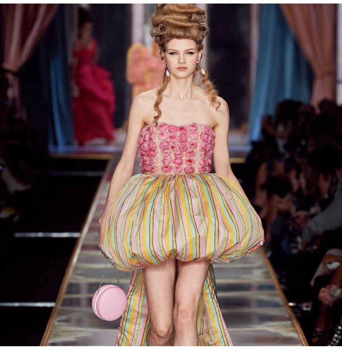 Moschino Authentic Moschino RARE Macaron Pink Marie Antoinette Bag Size ONE SIZE - 3 Thumbnail