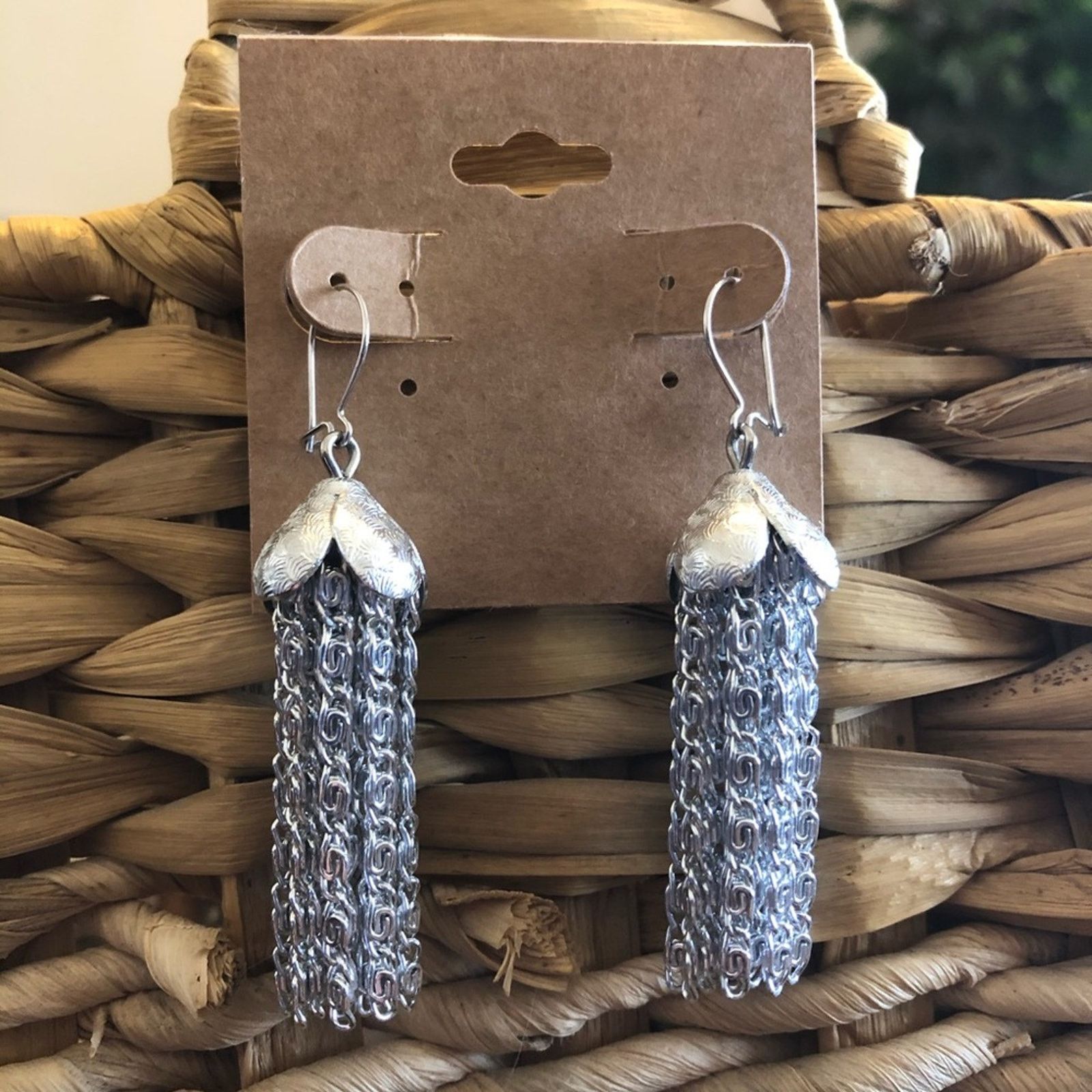 Vintage Vintage silver S chain capped tassel earrings Size ONE SIZE - 1 Thumbnail