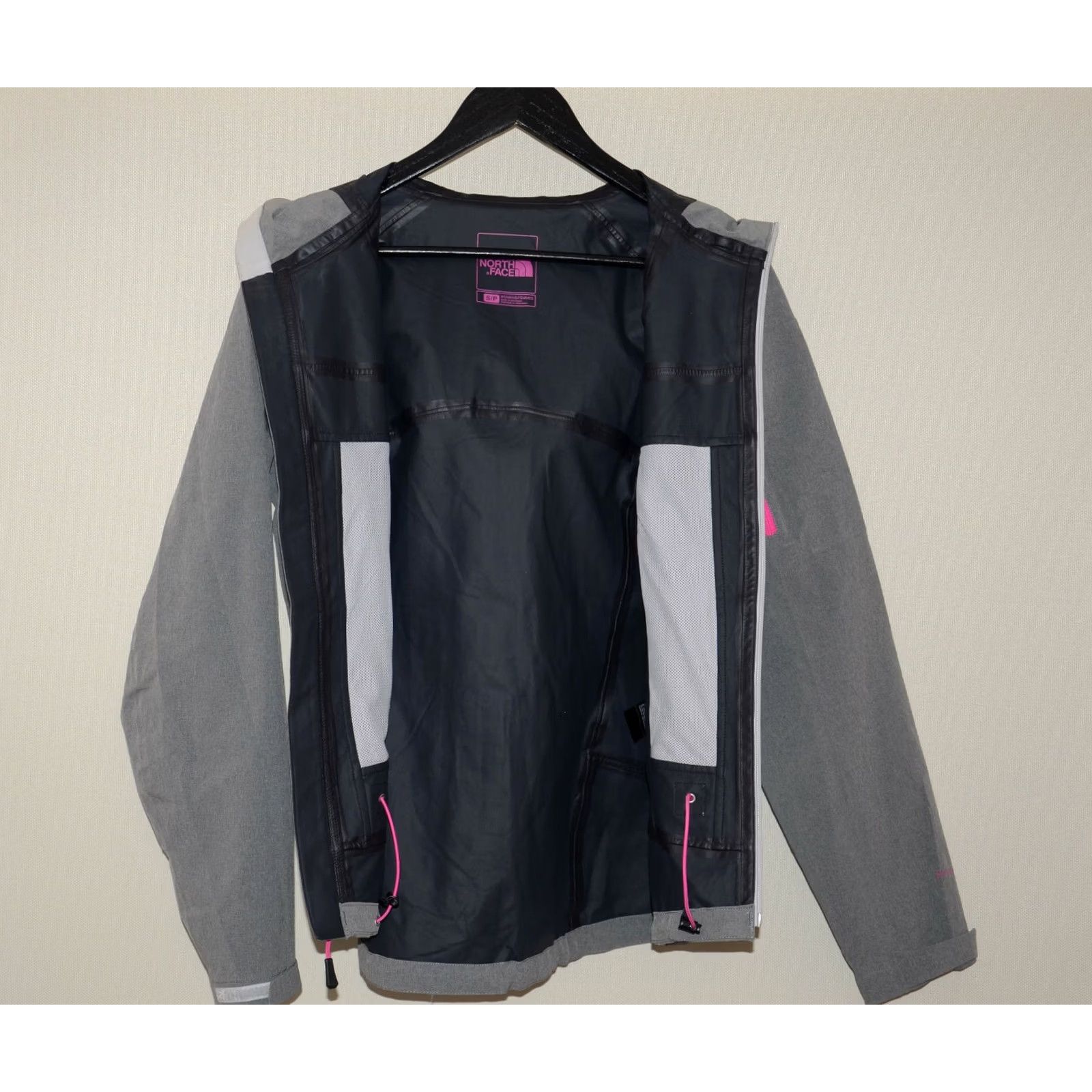 The North Face The North Face Hy Vent Hooded Jacket Womens Size S Grey Size S / US 4 / IT 40 - 2 Thumbnail