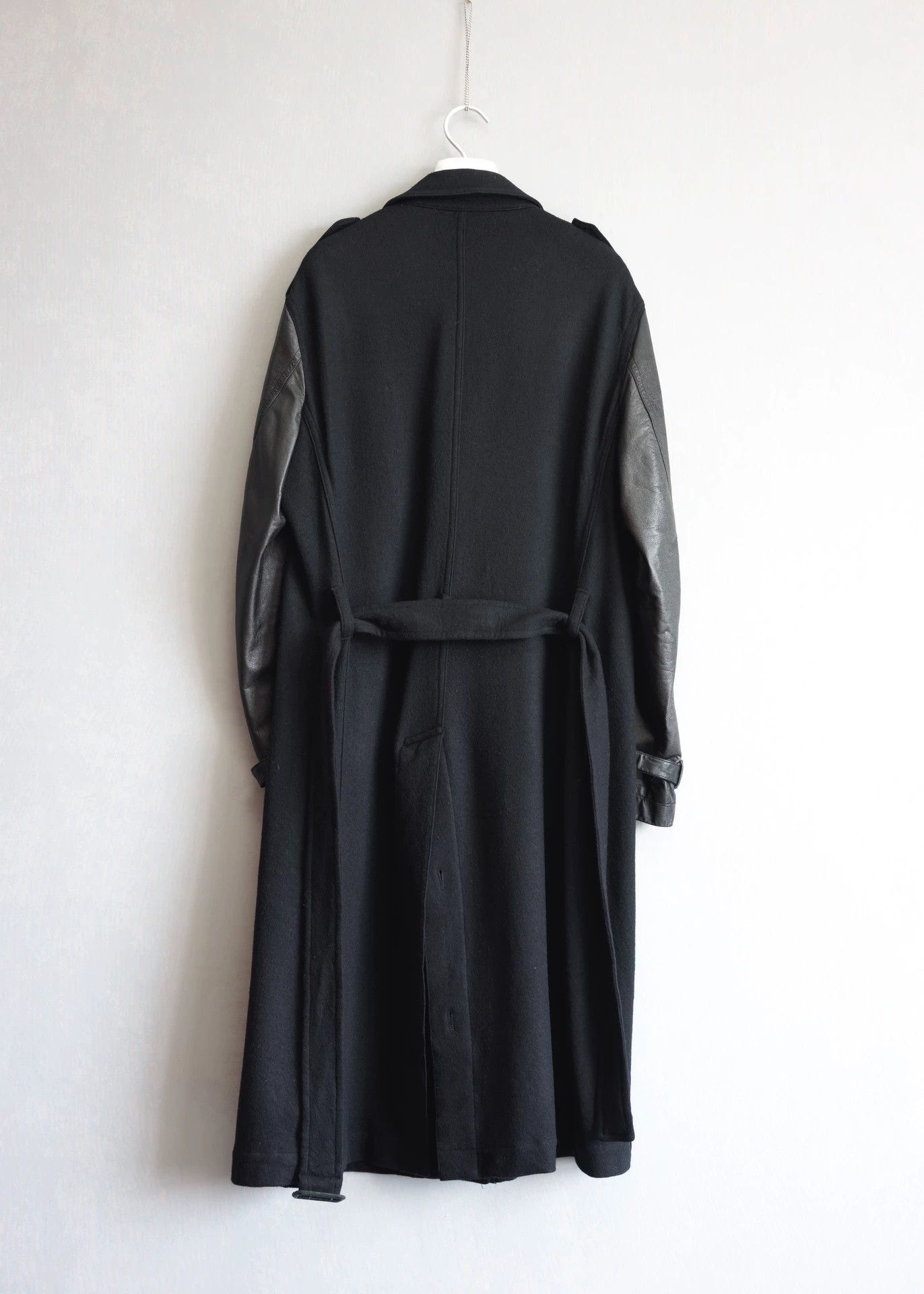 Yohji Yamamoto YohjiYamamoto12AWWoolCoatLeatherSleeves&WaistBelt Size US L / EU 52-54 / 3 - 2 Thumbnail