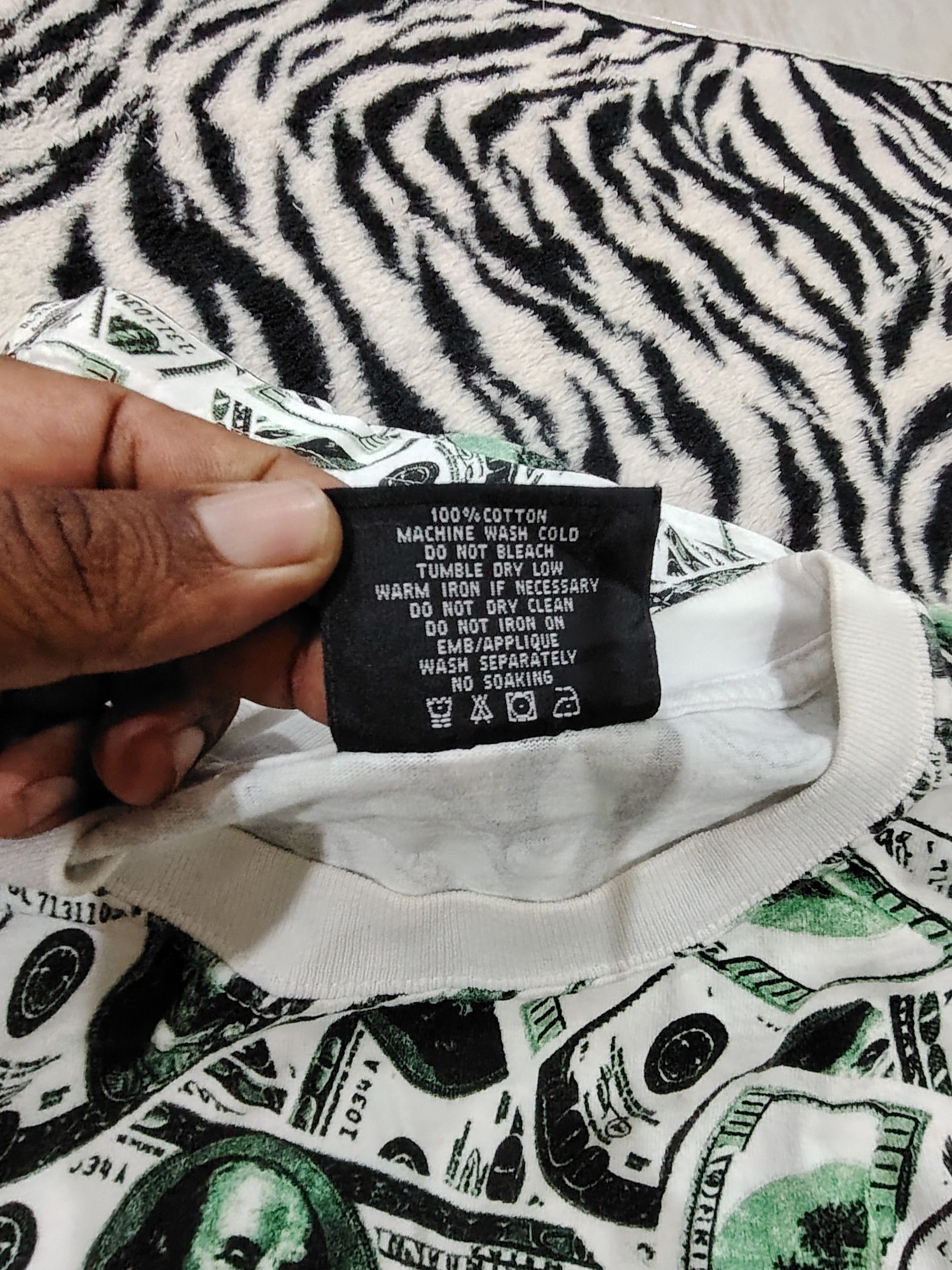 Vintage Vintage Over print us dollar Size US XL / EU 56 / 4 - 3 Thumbnail