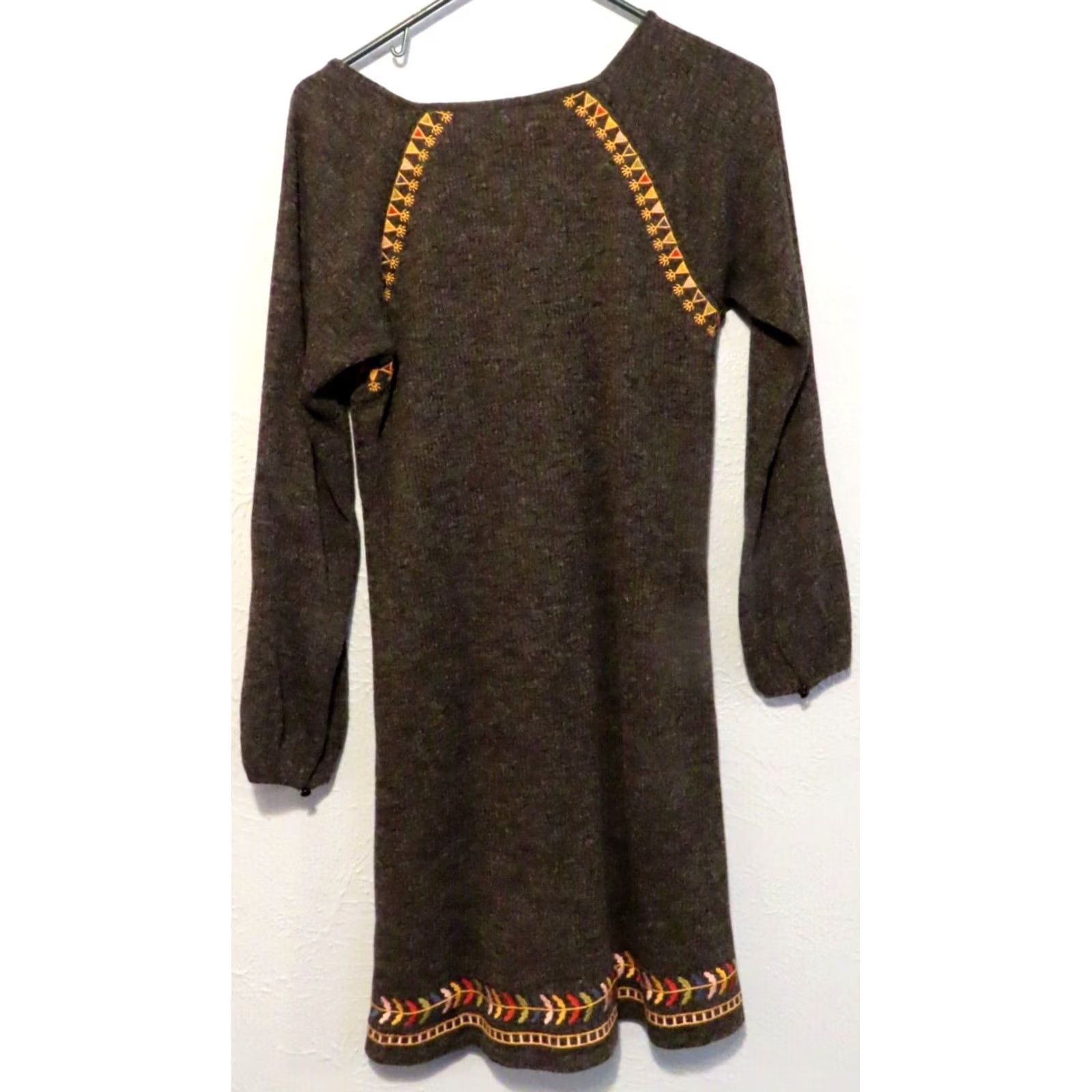 Vintage THML Dress Womens XS Long Sleeve Floral Embroidered Lined Striped Dark Gray V-Neck Tie Knee Length Flutter Sleeve Shift Casual Womens Size XS / US 0-2 / IT 36-38 - 6 Thumbnail