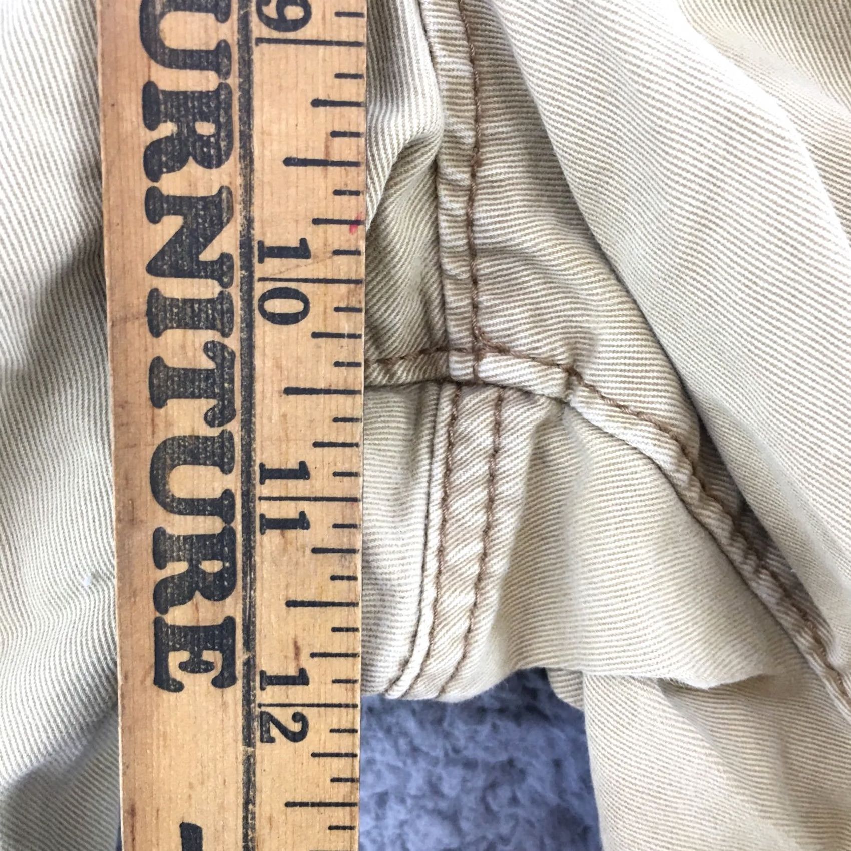 American Eagle Outfitters American Eagle Outfitters Bermuda Shorts Mens 30 Beige Cotton Slash Pocket Casual Shorts Regular Beige Mens 30 Bermuda Cotton Slash Pocket Size US 30 / EU 46 - 6 Thumbnail