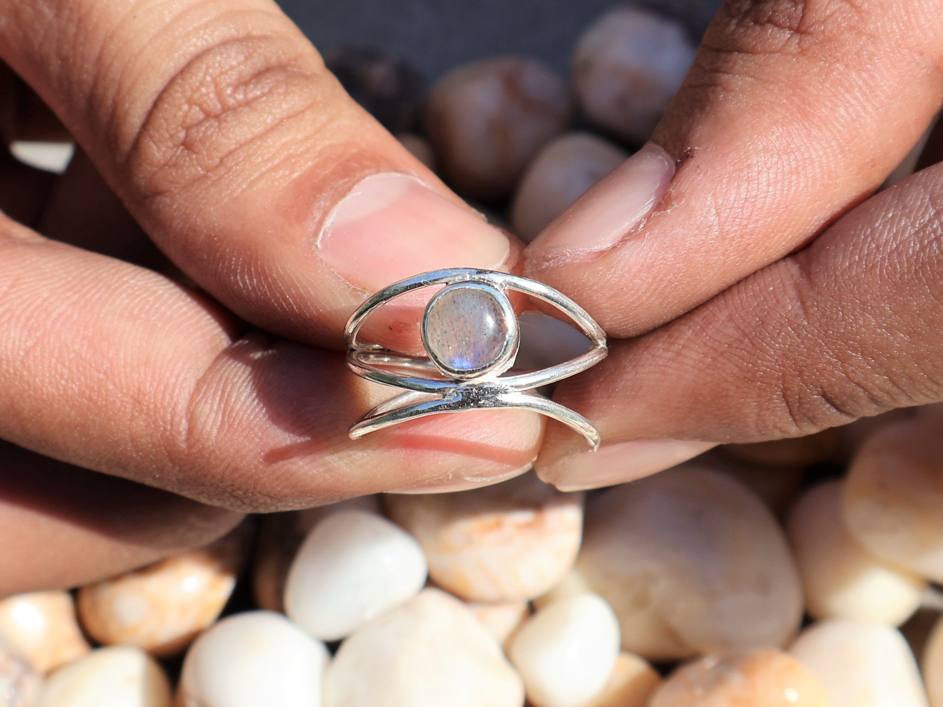 Handmade Labradorite Silver Ring, Sterling Silver Handmade Jewelry, Size ONE SIZE - 7 Thumbnail