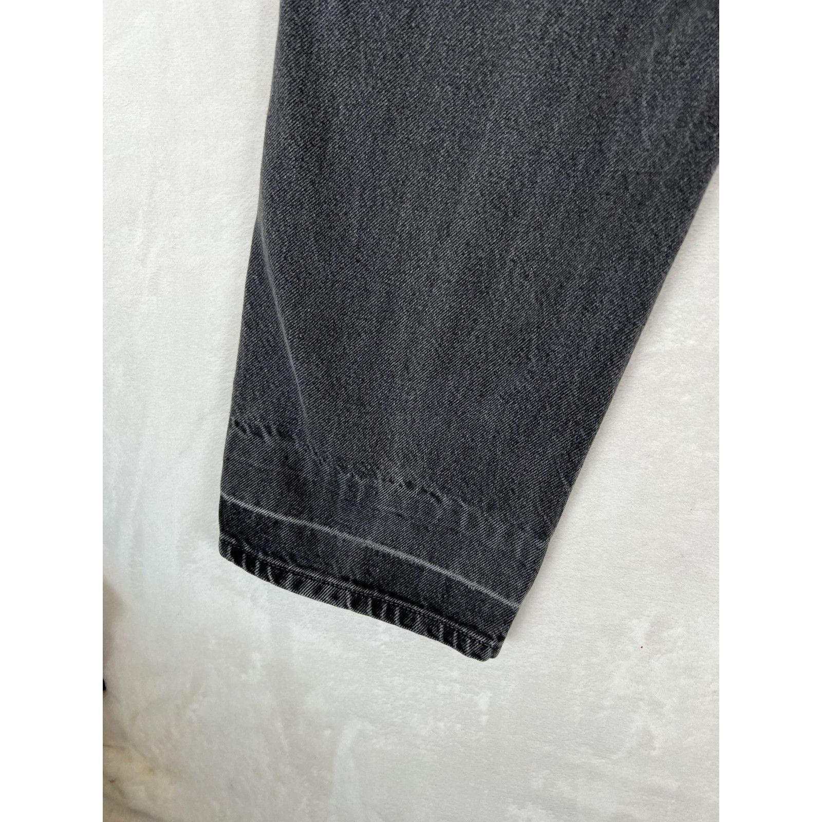 Levi's VTG Levis 550 Jeans Mens 30x27 Black Relaxed Fit Husky Denim Size US 30 / EU 46 - 7 Thumbnail