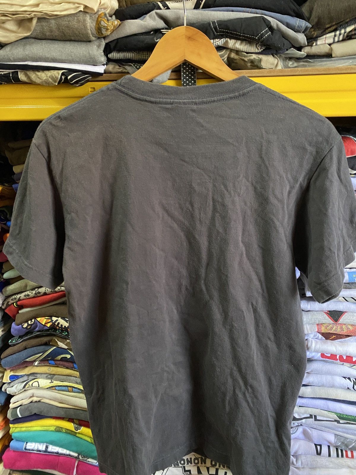 Japanese Brand Vintage Yoshitomo Nara Art t shirt Size US M / EU 48-50 / 2 - 5 Thumbnail