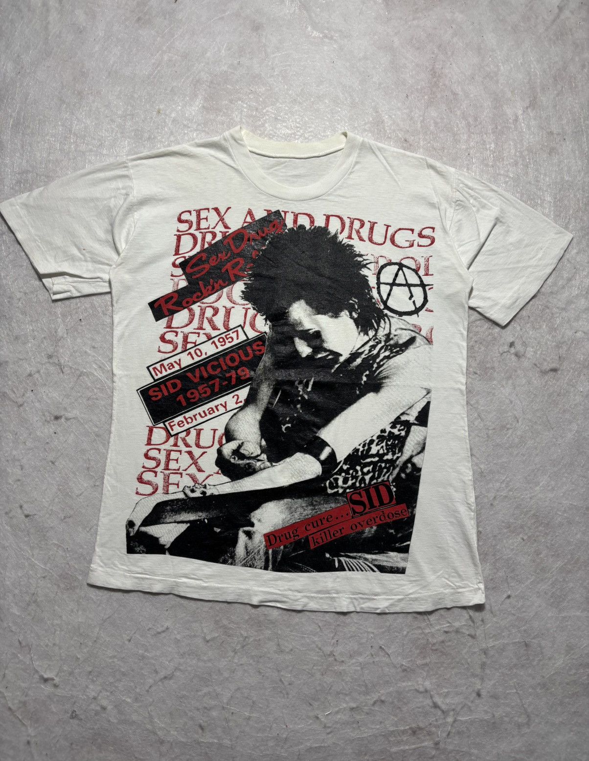 Vintage Vintage 80’s Sid Vicious Tshirt Size US M / EU 48-50 / 2 - 1 Thumbnail