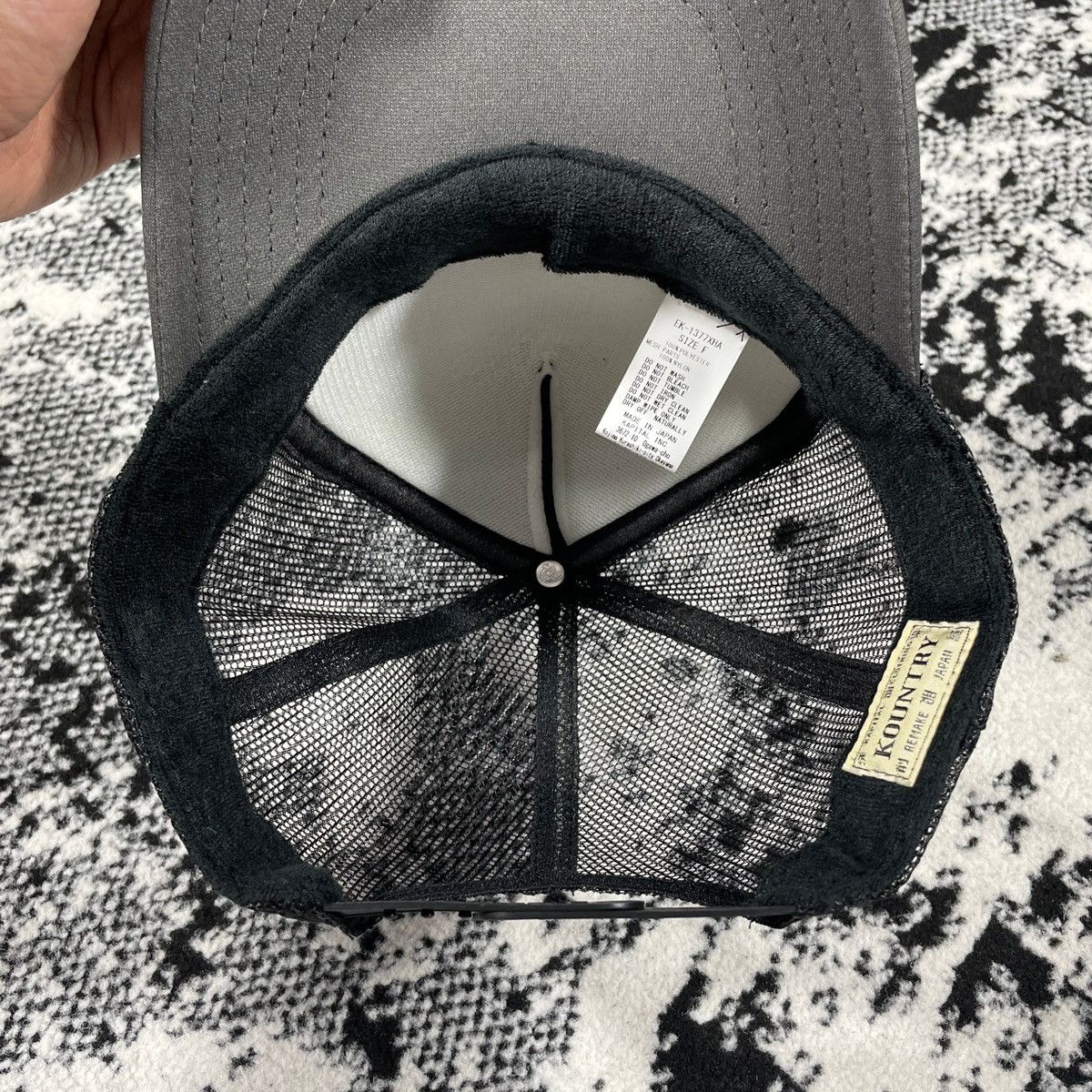 Kapital KAPITAL PEARL CLUTCHER PT TRACK CAP Size ONE SIZE - 6 Thumbnail