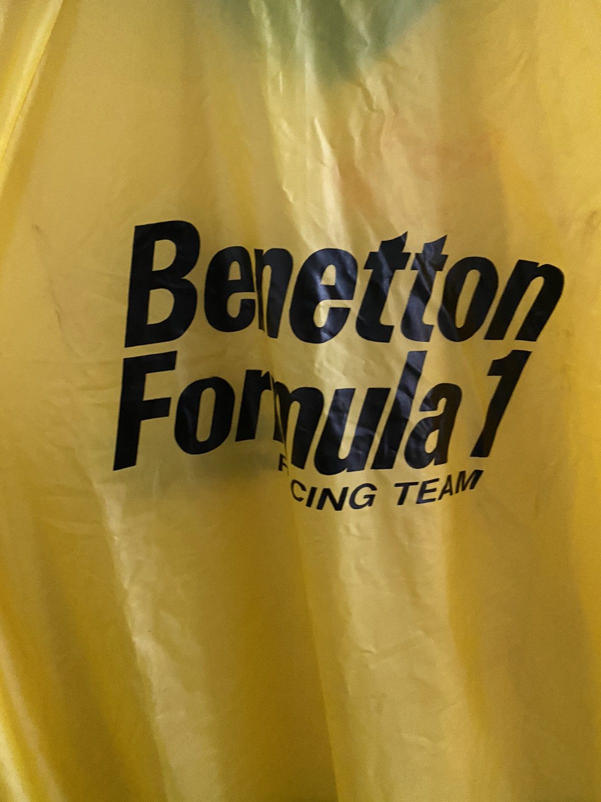 Benetton × Gear for Sports Benetton Formula 1 Racing Team Rain Jacket hoodie nice Size US L / EU 52-54 / 3 - 8 Thumbnail