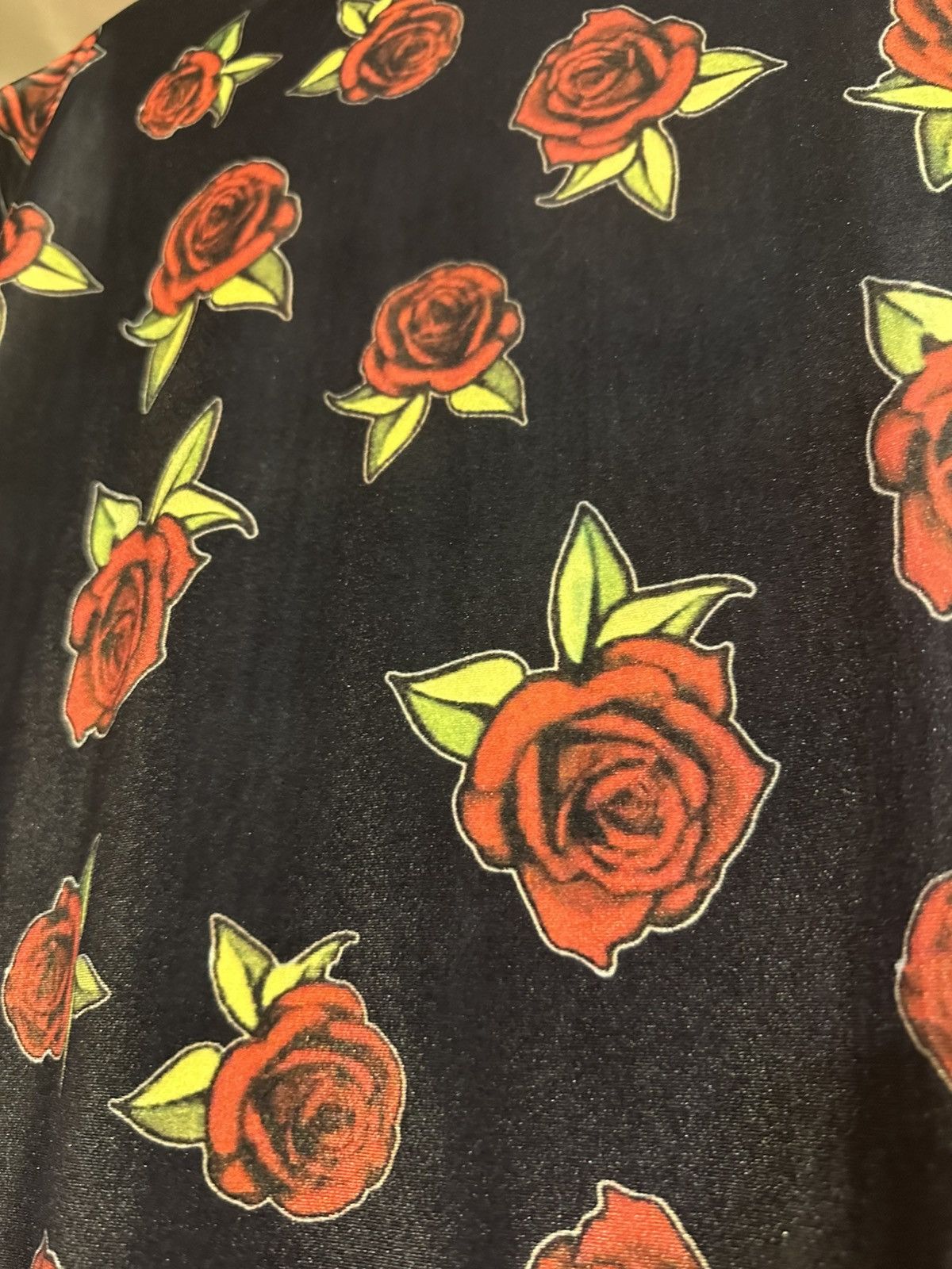Asos ASOS: Floral Rose Velvet Shirt Size US M / EU 48-50 / 2 - 3 Thumbnail