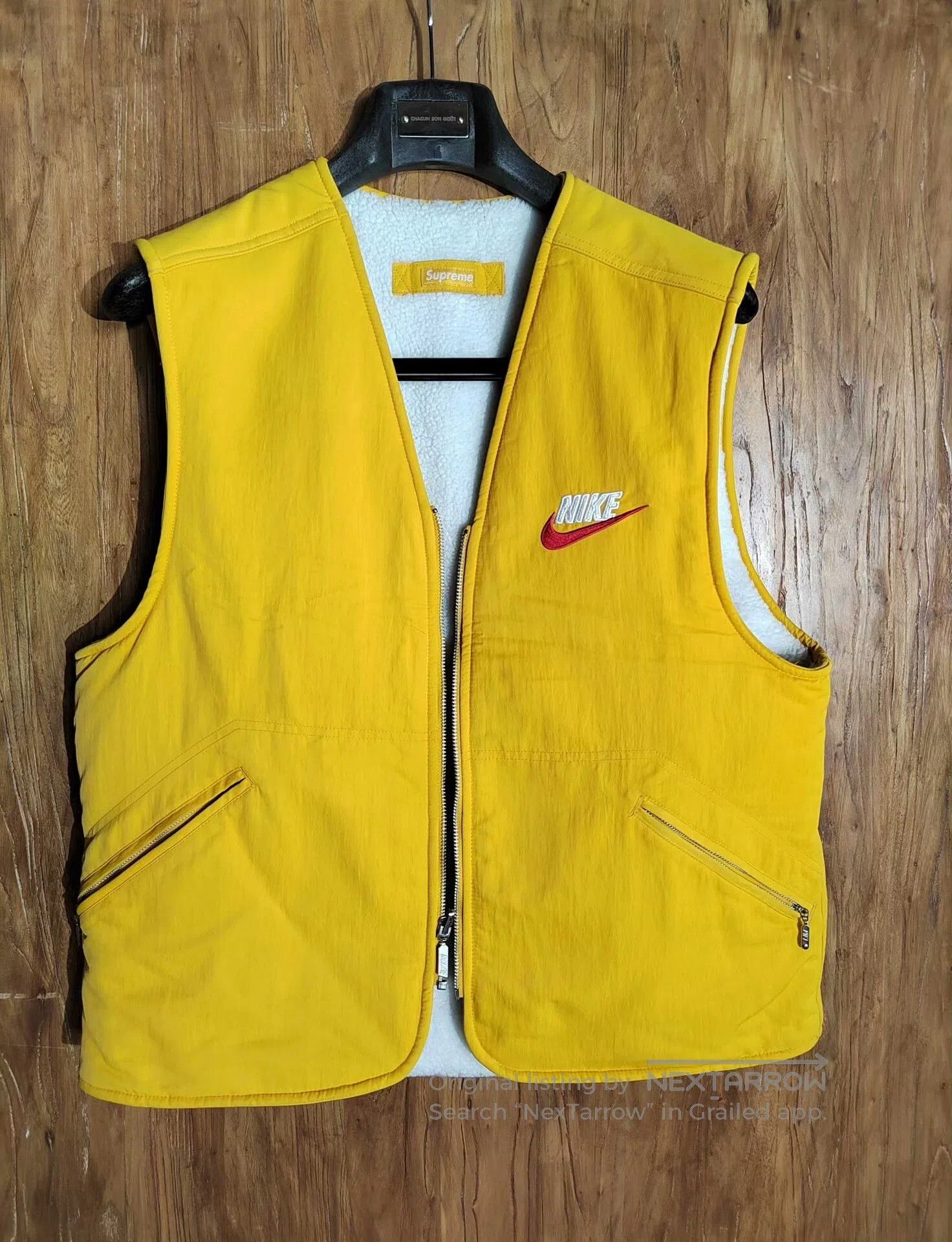 Supreme Supreme x Nike Reversible Vest. Size US M / EU 48-50 / 2 - 2 Thumbnail