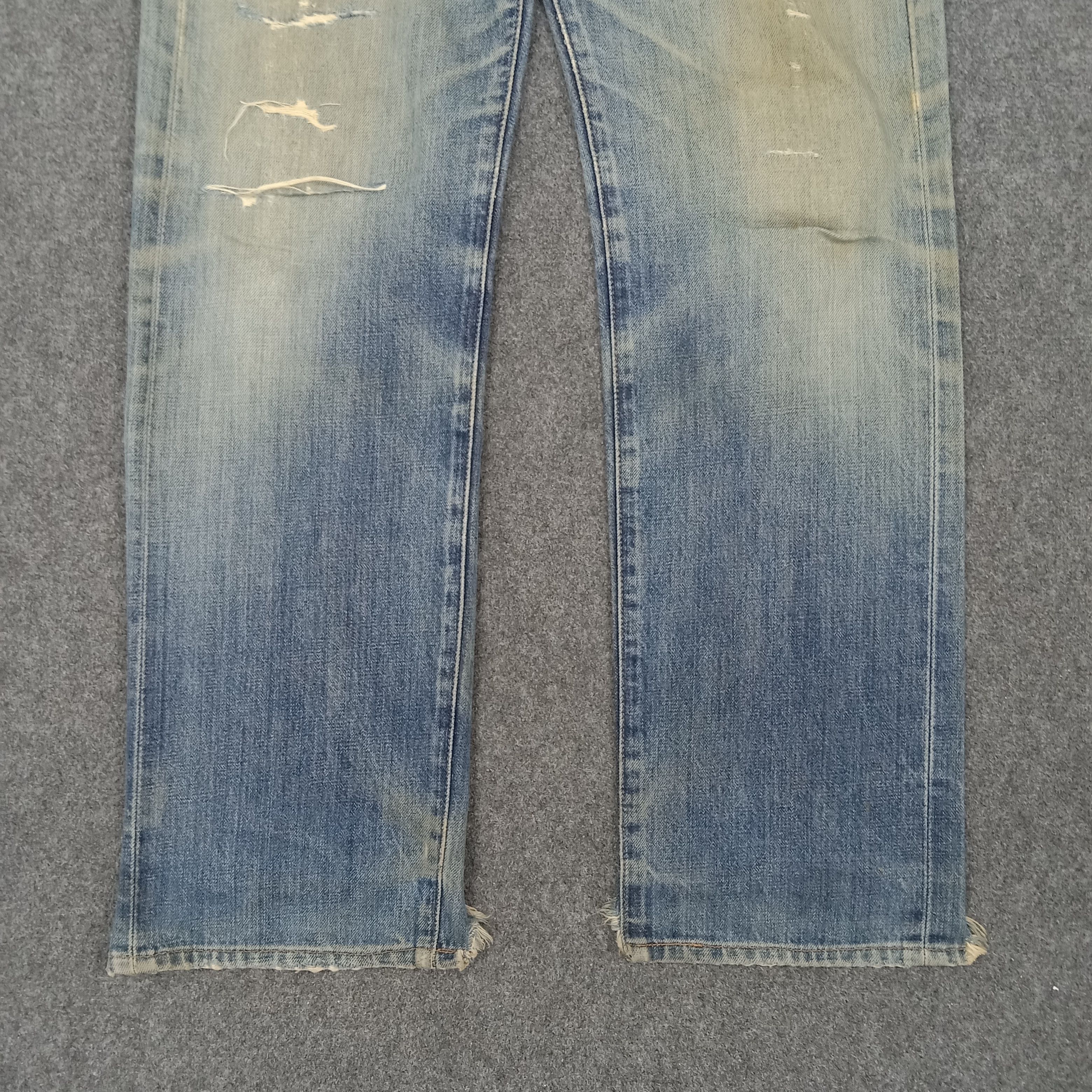 Levi's × Vintage Levi's 551 Z American Big E Distressed SelvedgeDenim Jeans Size US 29 - 4 Thumbnail