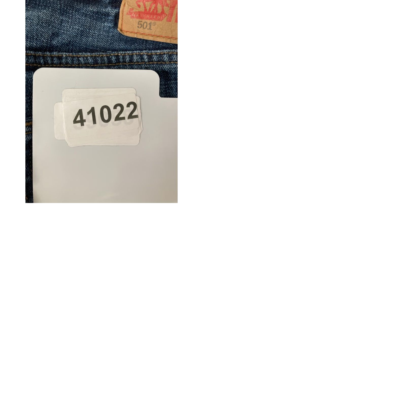 Levi's VINTAGE Levi's 501 Jeans Mens 36x32 Medium Wash Button Fly Straight Leg Original Fit Mens Size US 36 / EU 52 - 10 Thumbnail