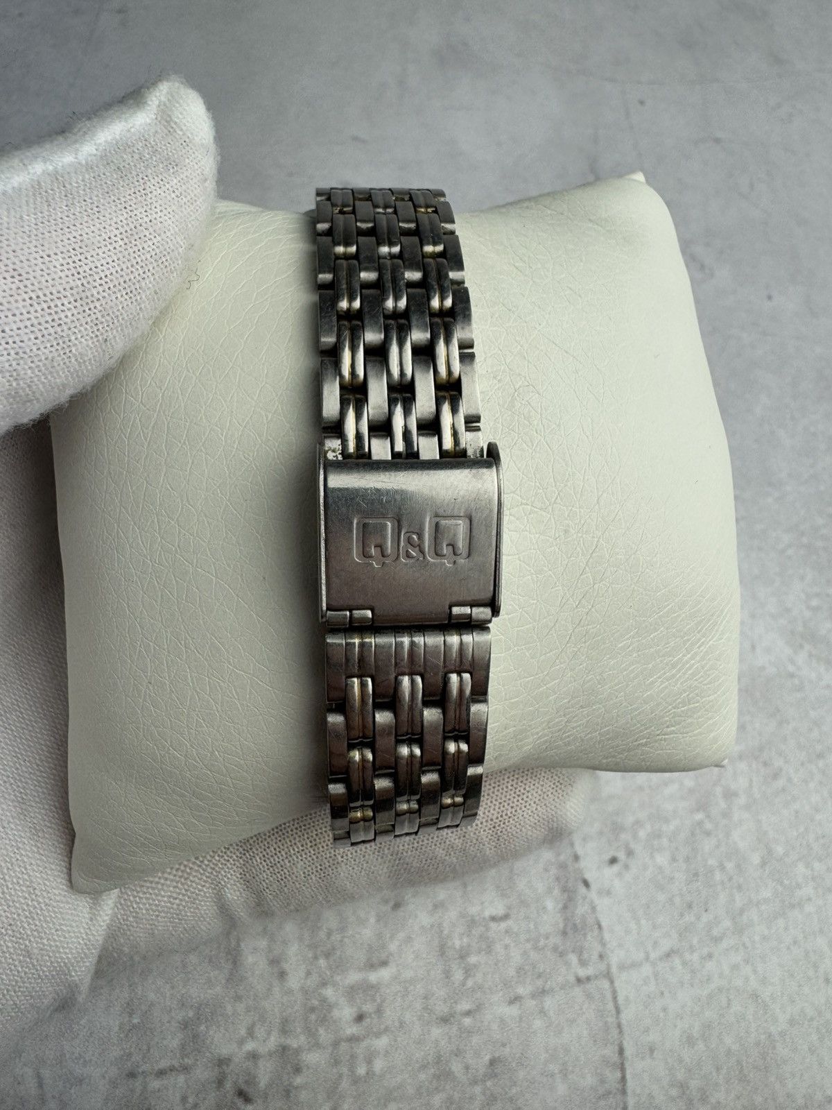 Japanese Brand × Vintage Q&Q Japanese Style Watch Vintage Size ONE SIZE - 3 Thumbnail