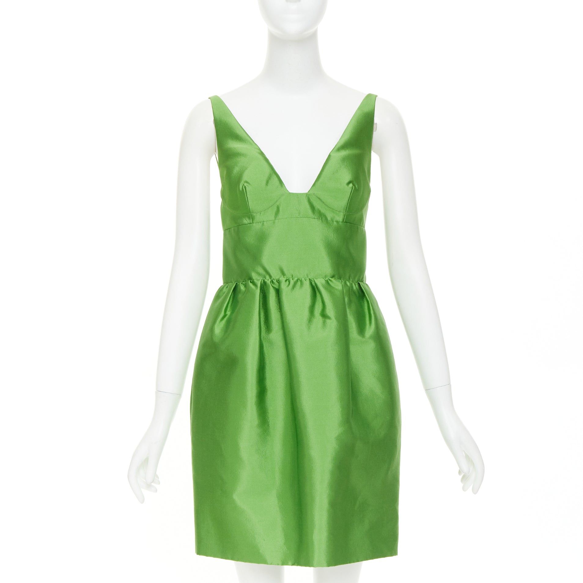 Prada PRADA 2022 Kelly green duchess silk V-neck sleeveless mini dress IT42 M Size M / US 6-8 / IT 42-44 - 1 Thumbnail