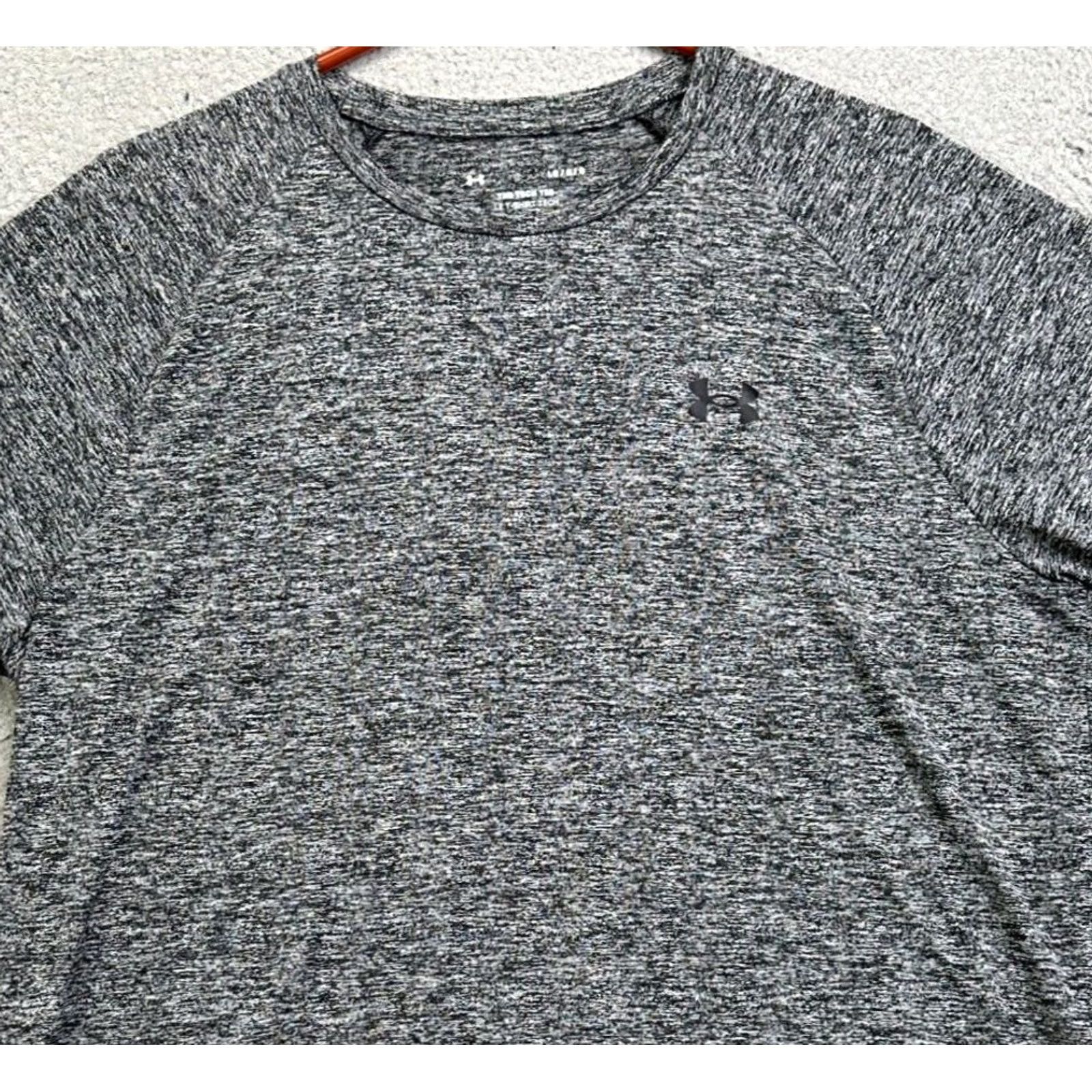 Under Armour Under Armour The Tech Tee Shirt Adult Large Grey Heather Crew Neck T-Shirt Mens Regular Fit Short Sleeve Size US L / EU 52-54 / 3 - 2 Thumbnail