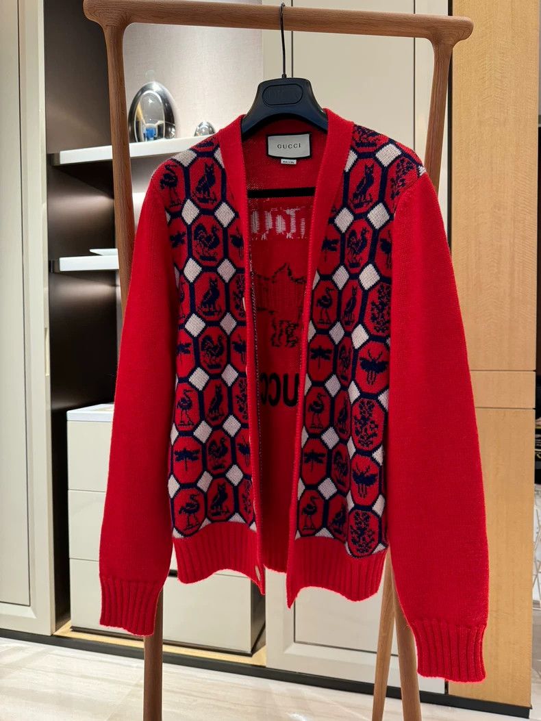 Gucci Gucci Little bee animal sweater 2502-Nextarrow Size US XS / EU 42 / 0 - 1 Thumbnail