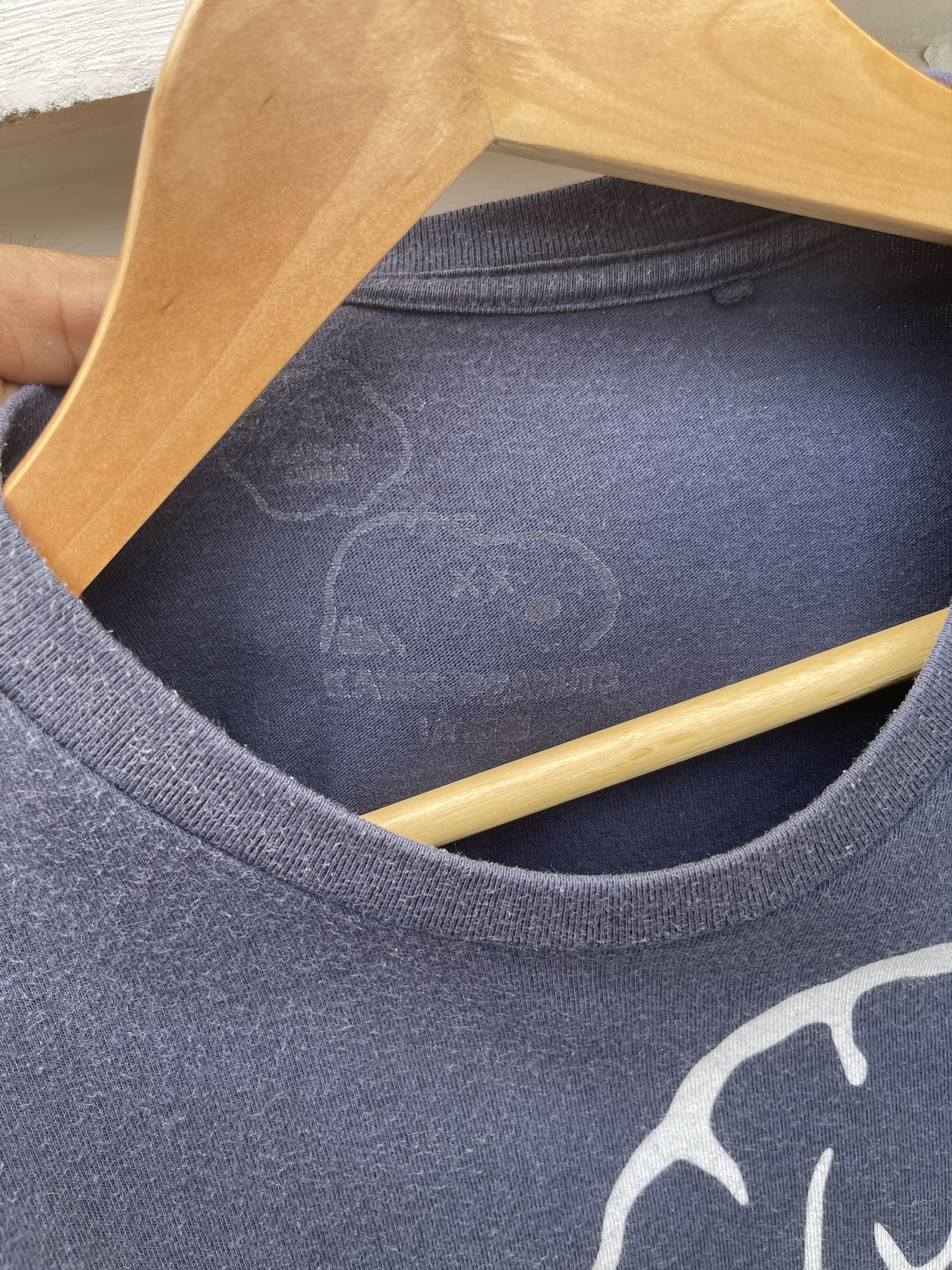 Kaws × Peanuts × Uniqlo Last Drop🔥Rare🔥Vintage KAWS Japanese Uniqlo T-Shirt Size US M / EU 48-50 / 2 - 7 Thumbnail