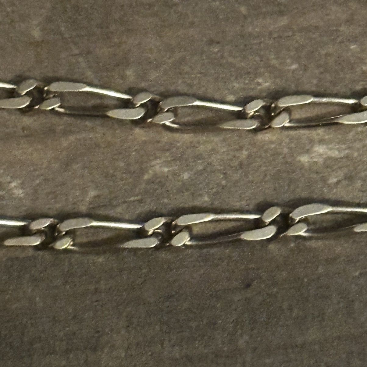 Vintage Vintage gold tone figaro chain necklace Size ONE SIZE - 3 Thumbnail