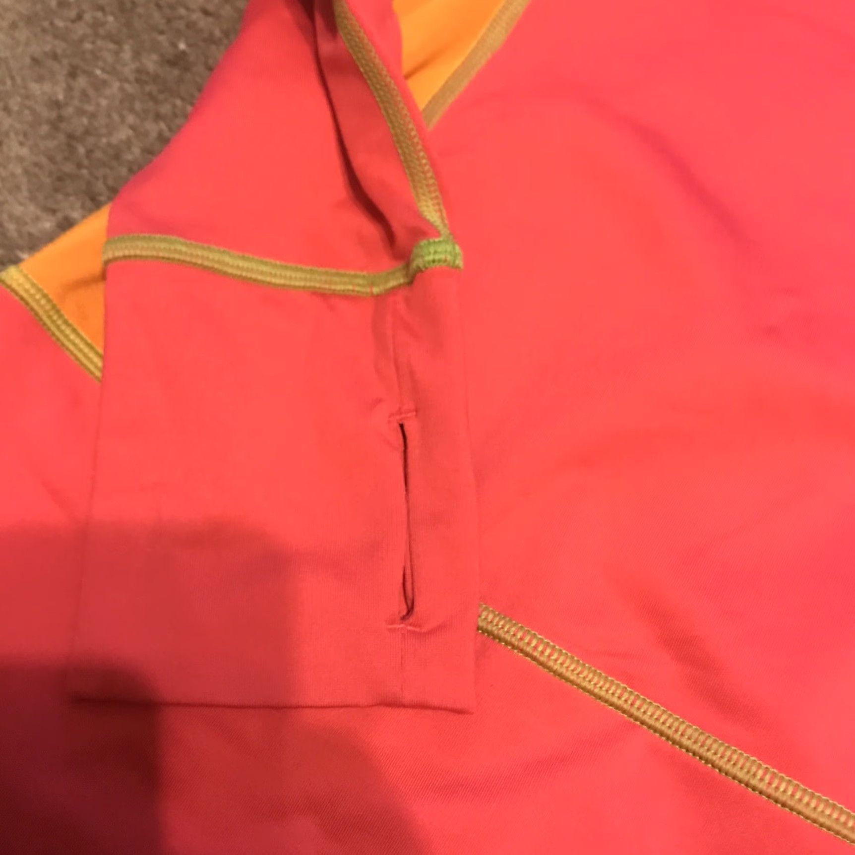 Under Armour Under Armour Compression Women's L 1/4 Zip Pullover Raglan Sleeve Sweatshirt Athletic Fitted Multicolor"} Size L / US 10 / IT 46 - 4 Thumbnail