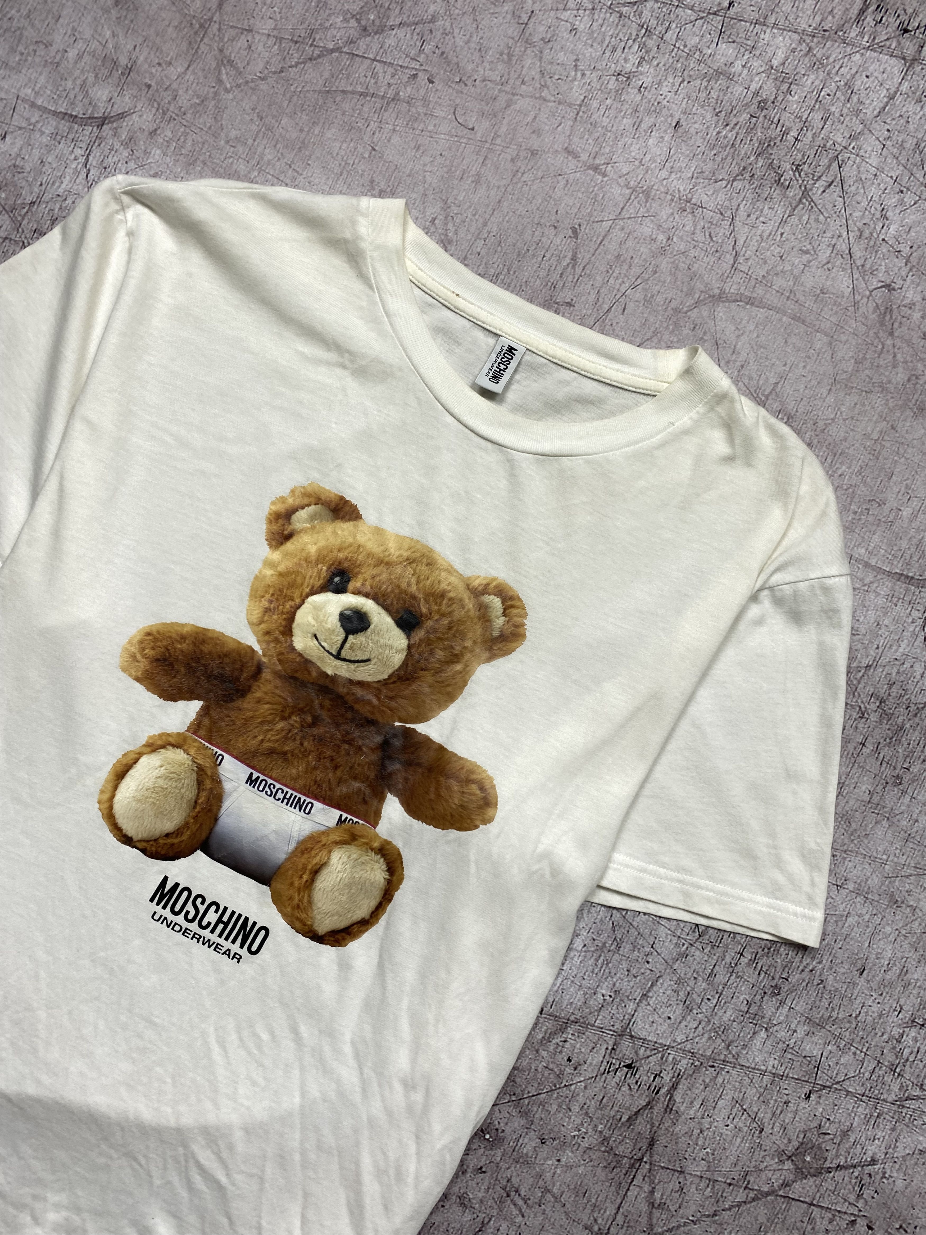Moschino × Vintage Moschino Underwear Vintage Mens Crew Neck T-Shirt y2k Bear Size US M / EU 48-50 / 2 - 2 Thumbnail