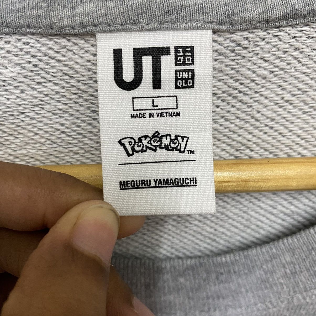 Anime Pokemon Big Logo Crewneck Sweatshirt Size L Size US L / EU 52-54 / 3 - 10 Thumbnail