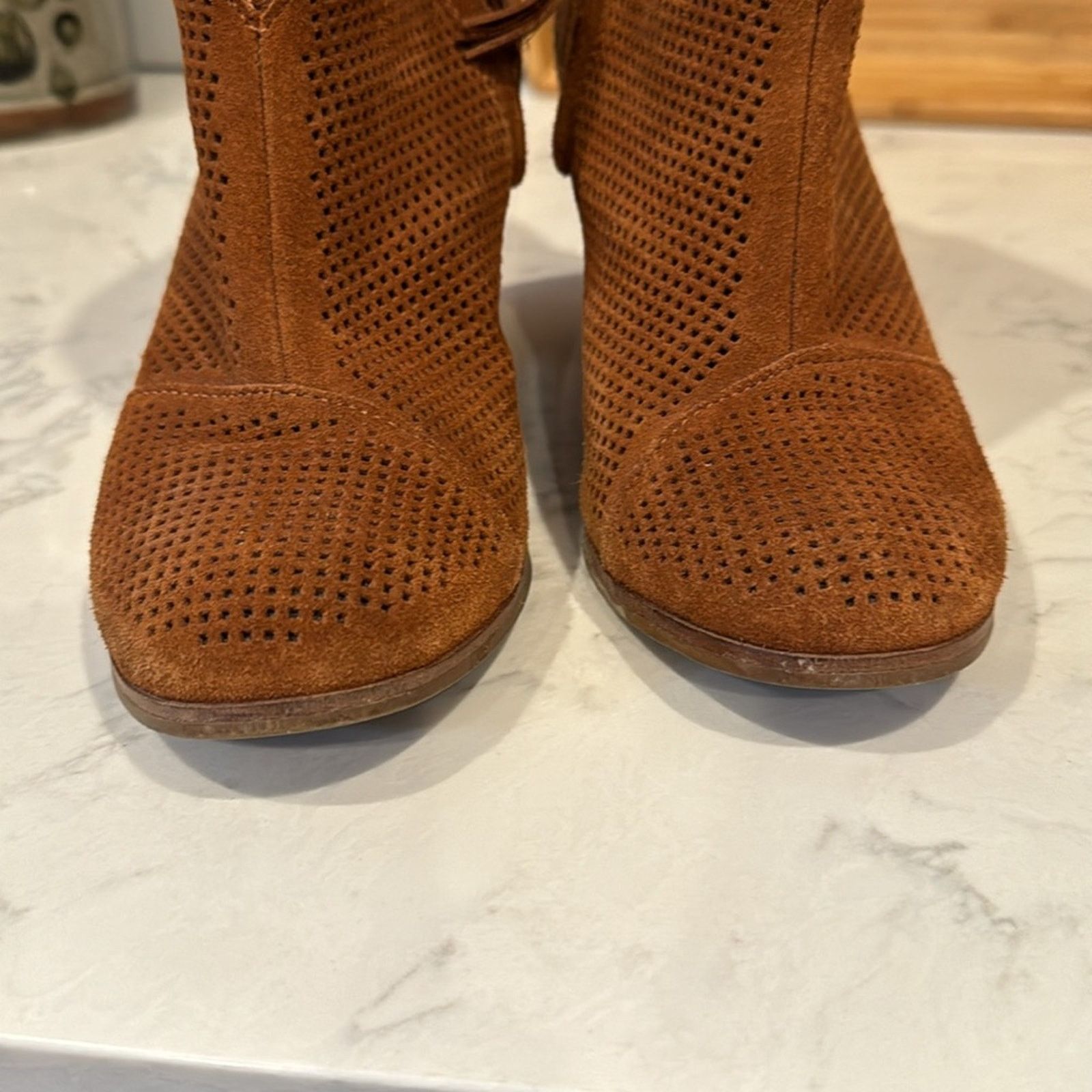 Toms Toms Lunata Chestnut Suede Perforated Boots booties size 7.5 Size US 7.5 / IT 37.5 - 5 Thumbnail