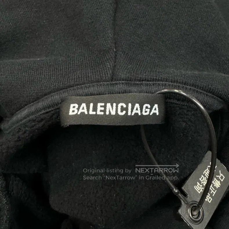 Balenciaga Balenciaga Crown Embroidery Badge Hoodie Size US S / EU 44-46 / 1 - 3 Thumbnail