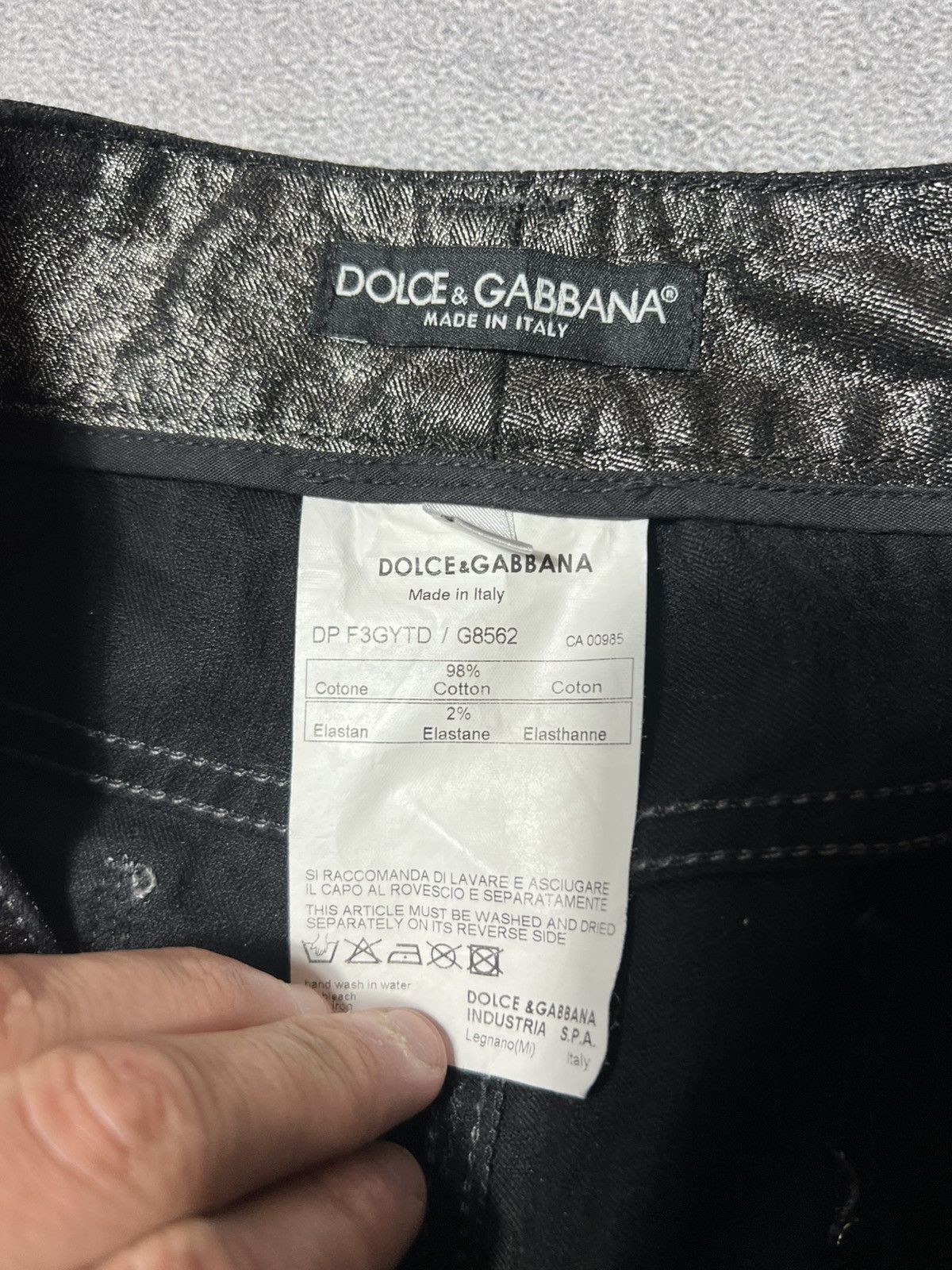 Dolce & Gabbana 🖤 DOLCE & GABBANA WOMEN’S COLLECTION JEANS — SIZE 44 Size 30" / US 8 / IT 44 - 9 Thumbnail
