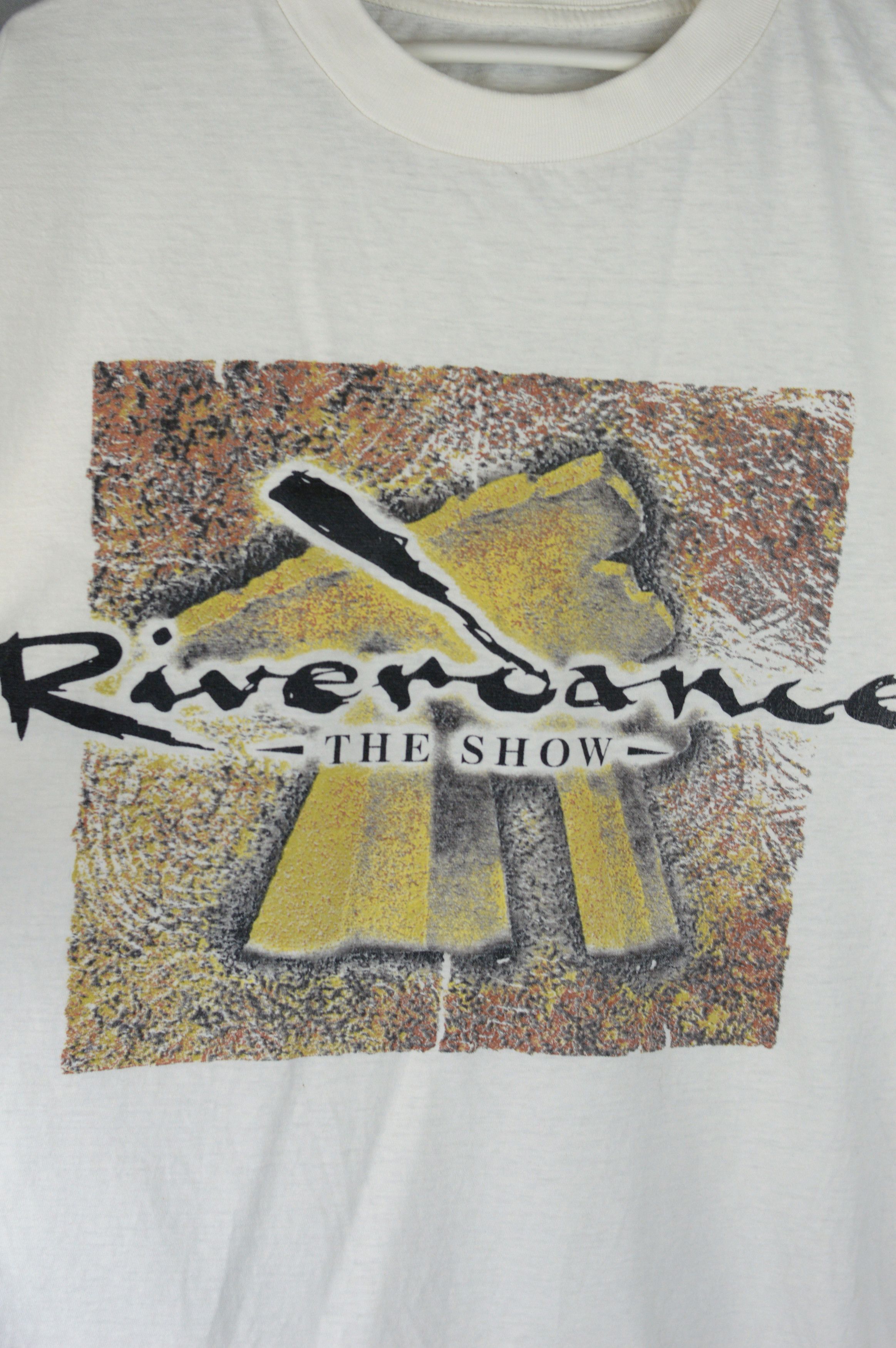 Vintage Vintage Riverdance The Show 90s t shirt Size US XL / EU 56 / 4 - 2 Thumbnail