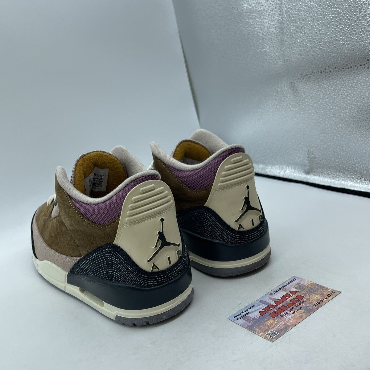 Jordan Brand Air Jordan 3 winterized Size US 9.5 / EU 42-43 - 4 Thumbnail